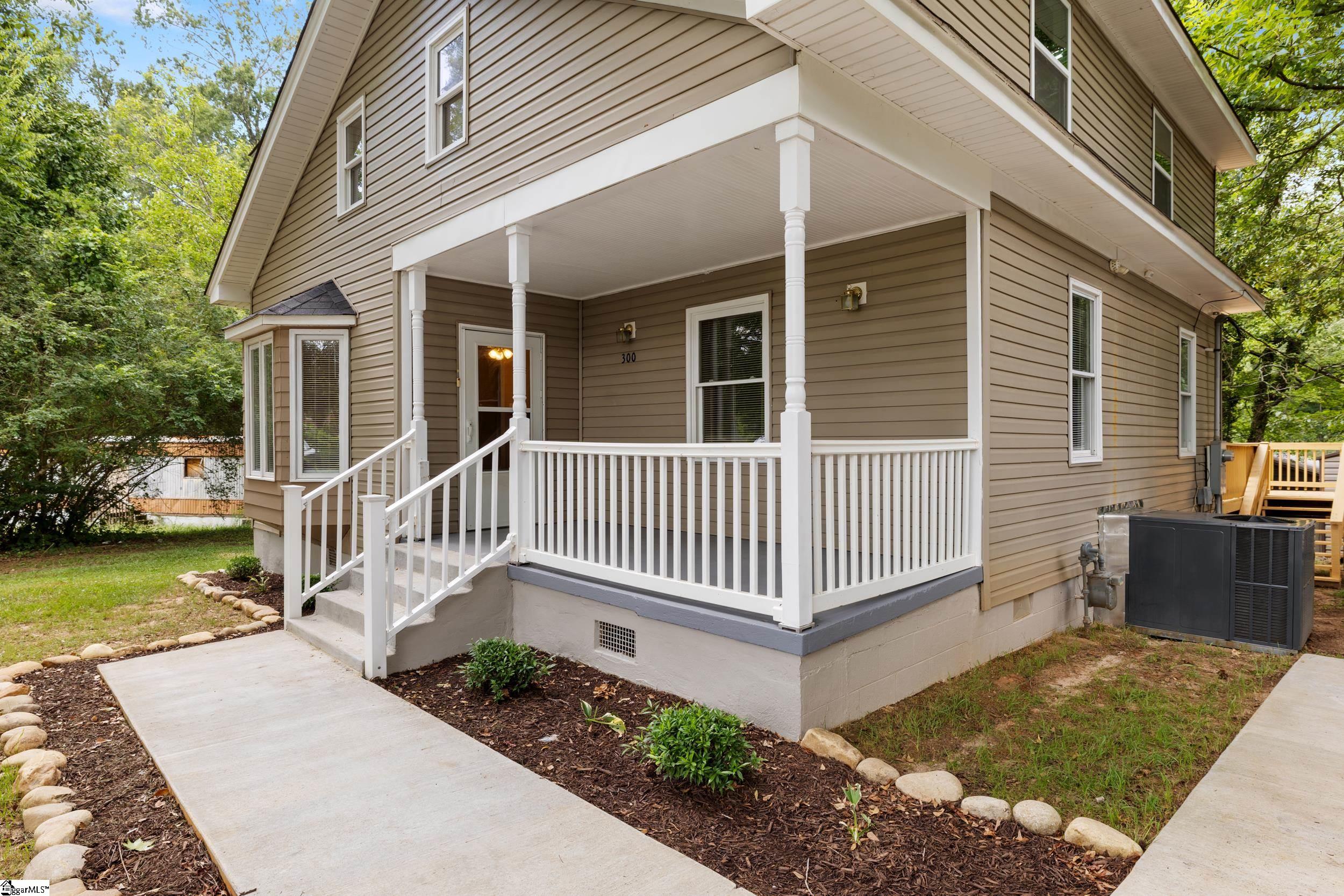 300 Strickland Avenue Anderson, SC 29625