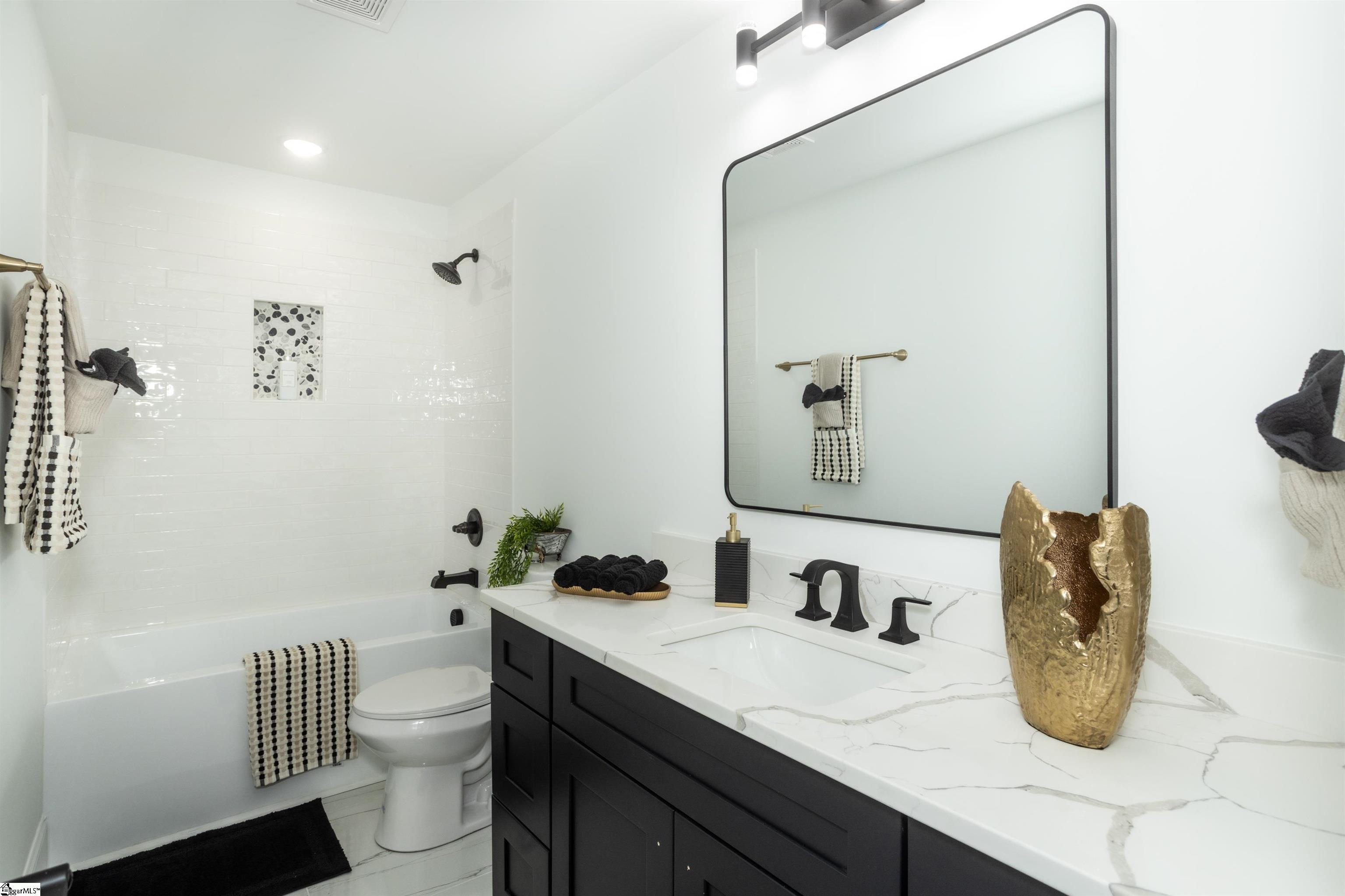 304 Cook Street Greenville, SC 29601