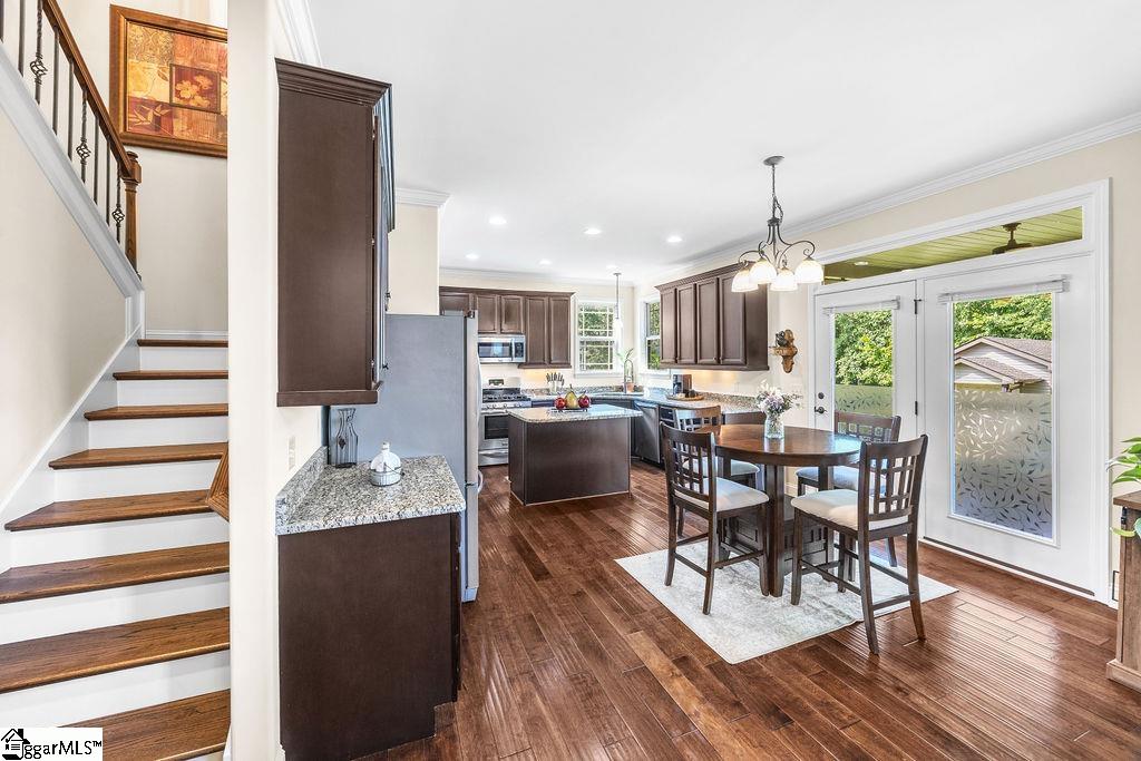 10 Meadowgold Lane Greer, SC 29651