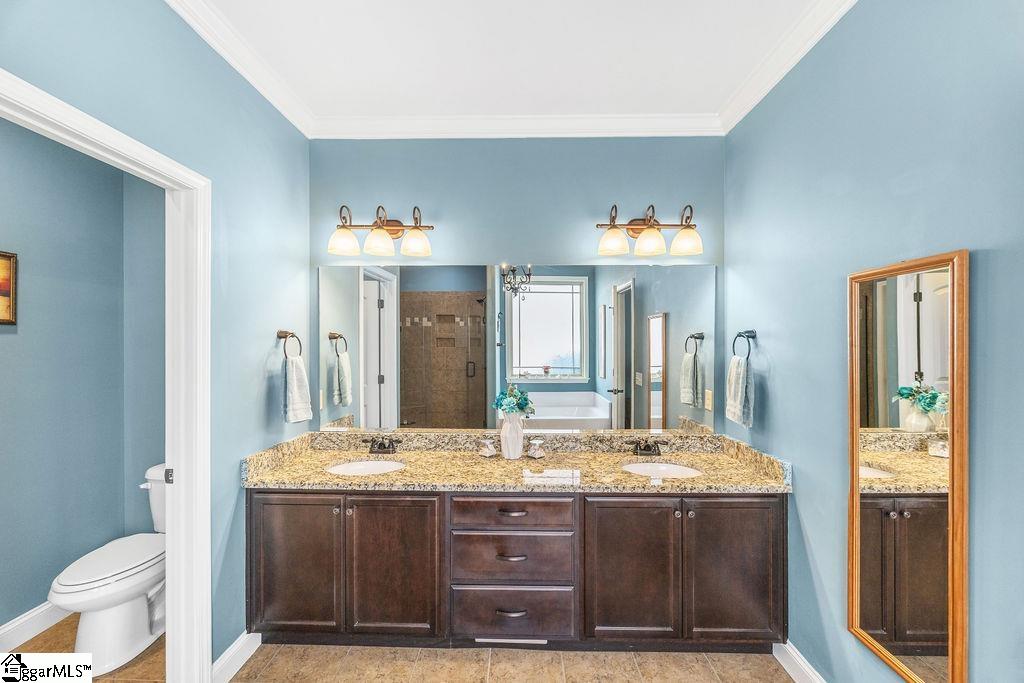 10 Meadowgold Lane Greer, SC 29651