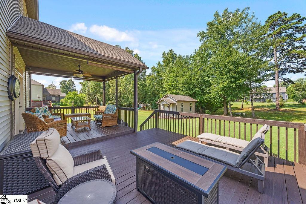 10 Meadowgold Lane Greer, SC 29651