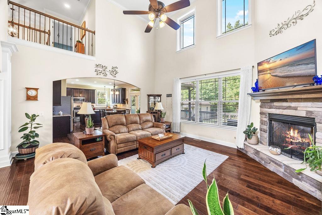 10 Meadowgold Lane Greer, SC 29651