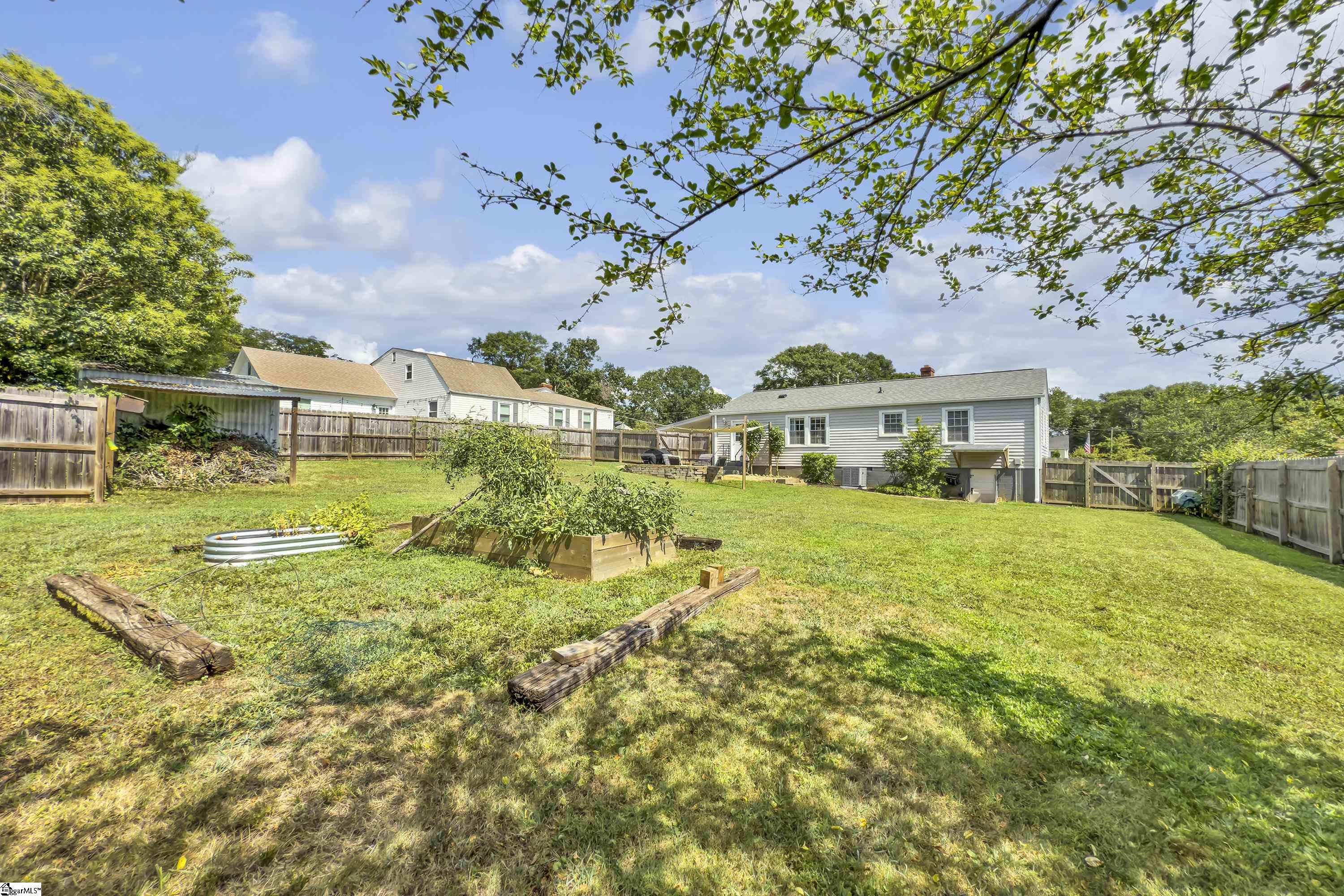11 Princeton Avenue Greenville, SC 29607