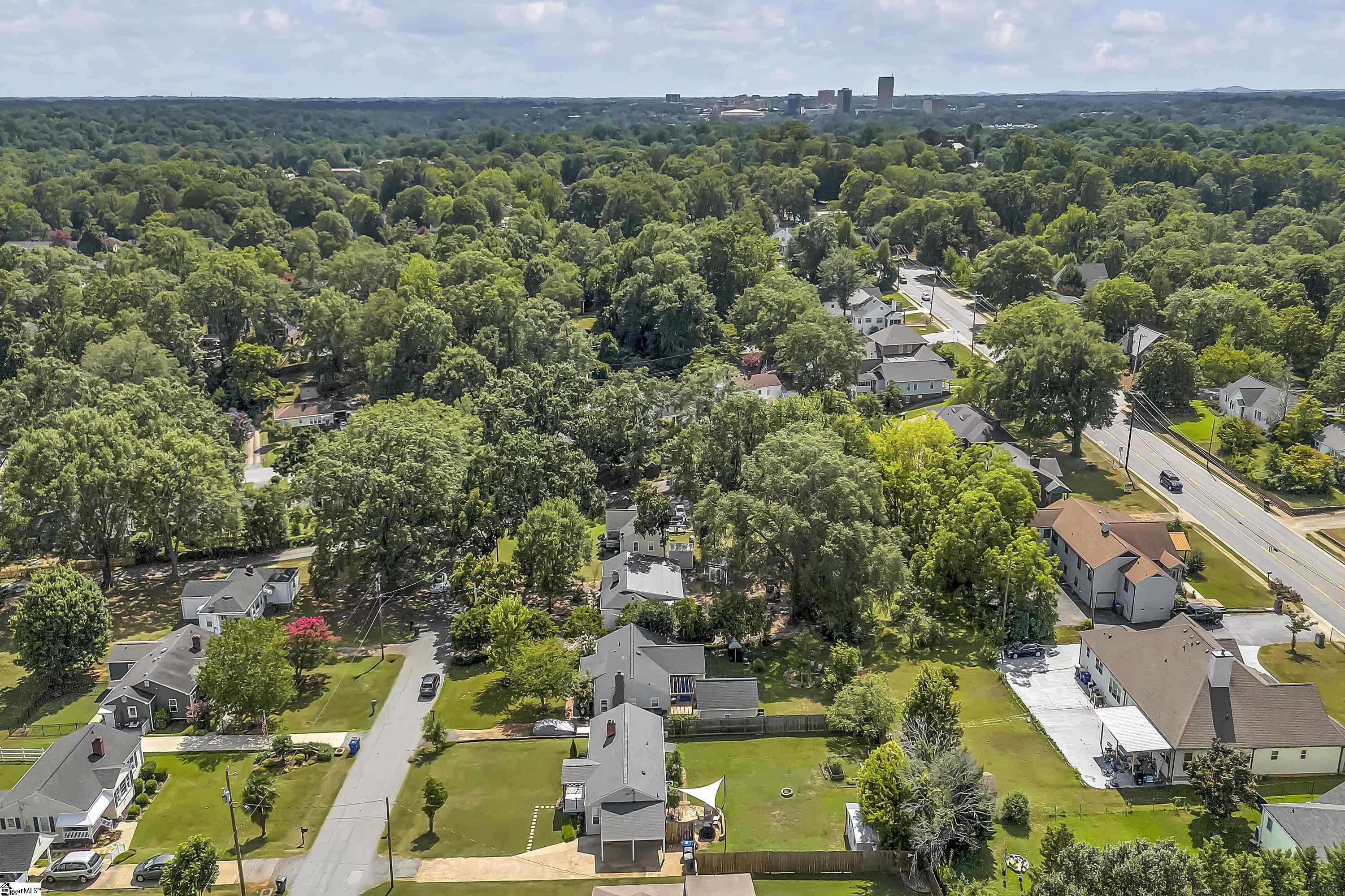 11 Princeton Avenue Greenville, SC 29607