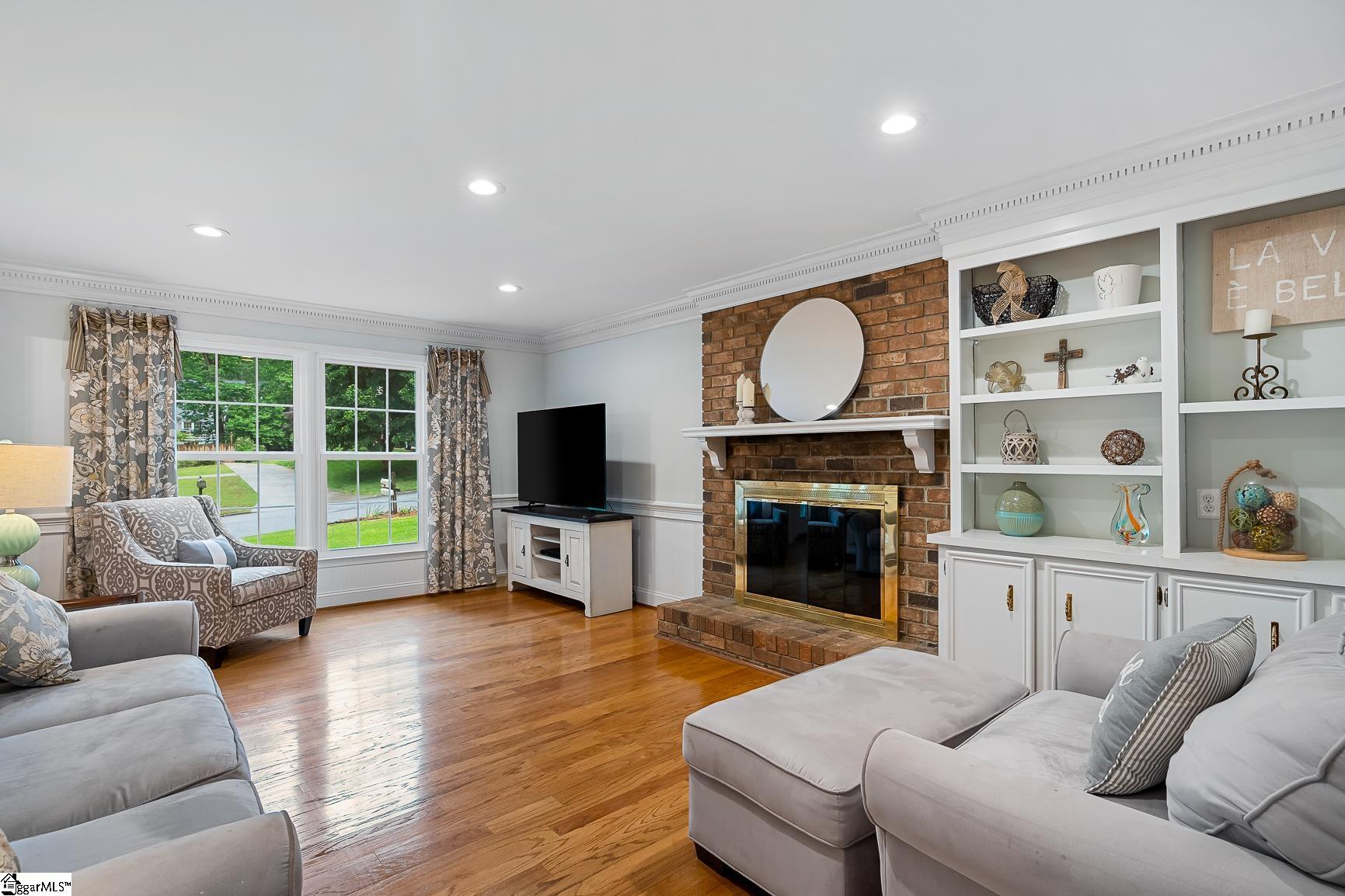 207 White Water Court Greer, SC 29650