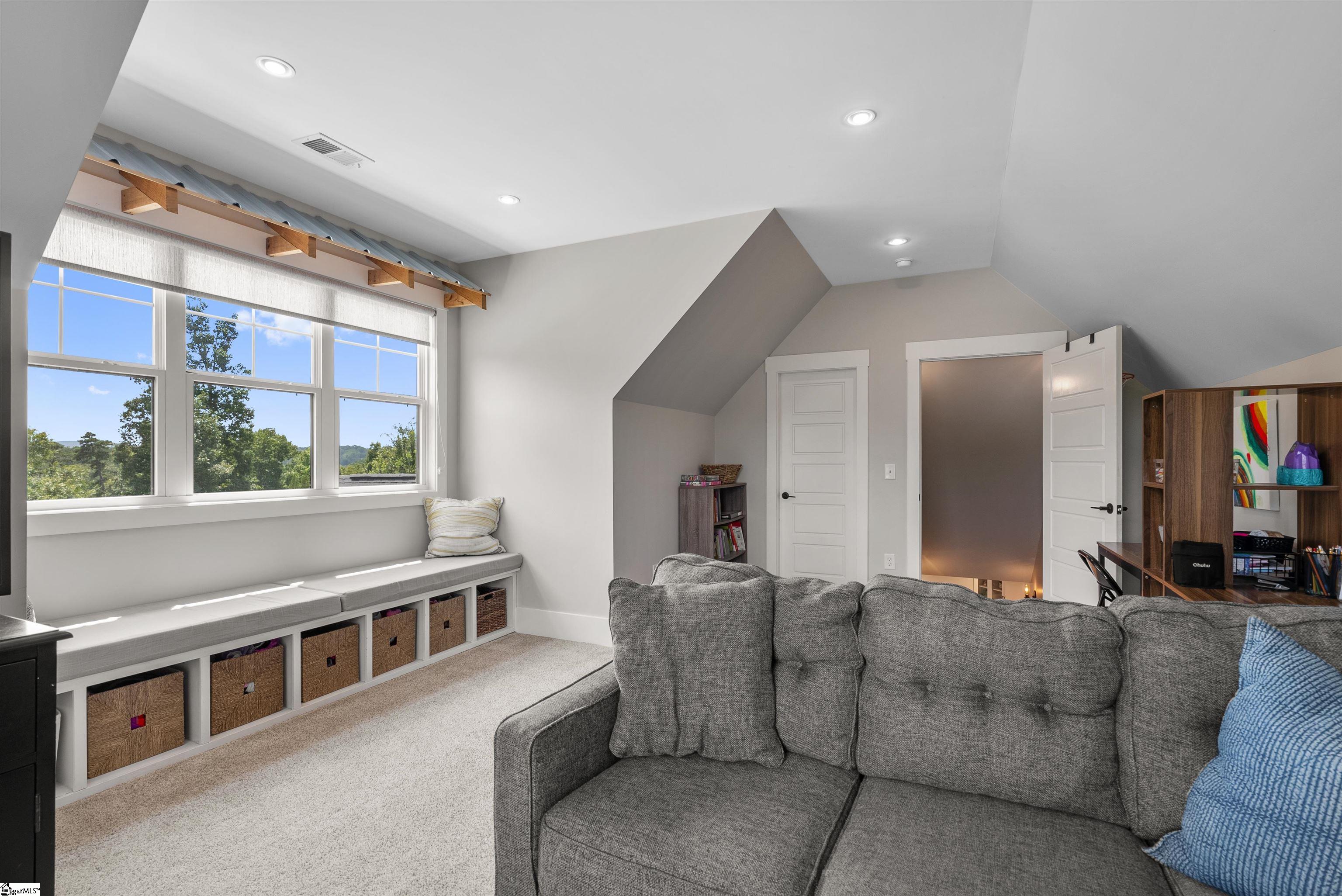 200 Ballyhoo Court Greer, SC 29651