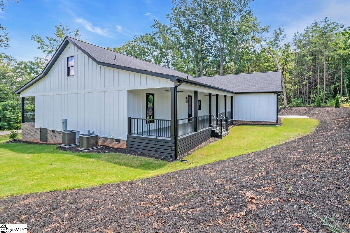 2371 Tigerville Road Travelers Rest, SC 29690