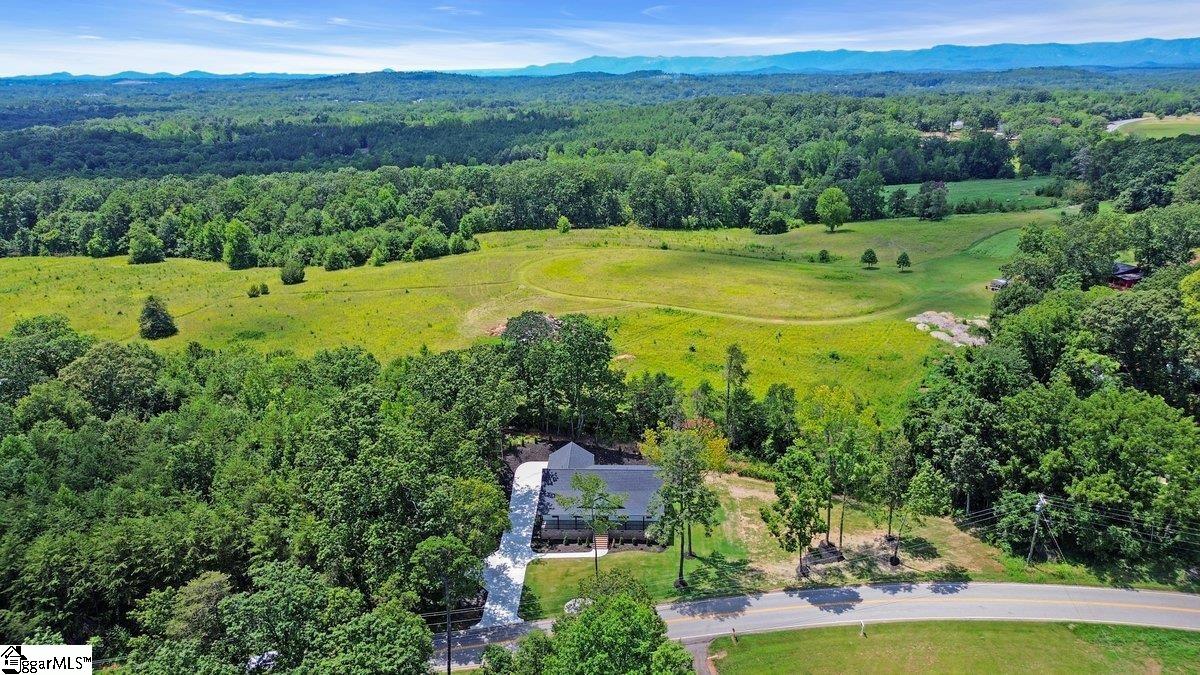 2371 Tigerville Road Travelers Rest, SC 29690