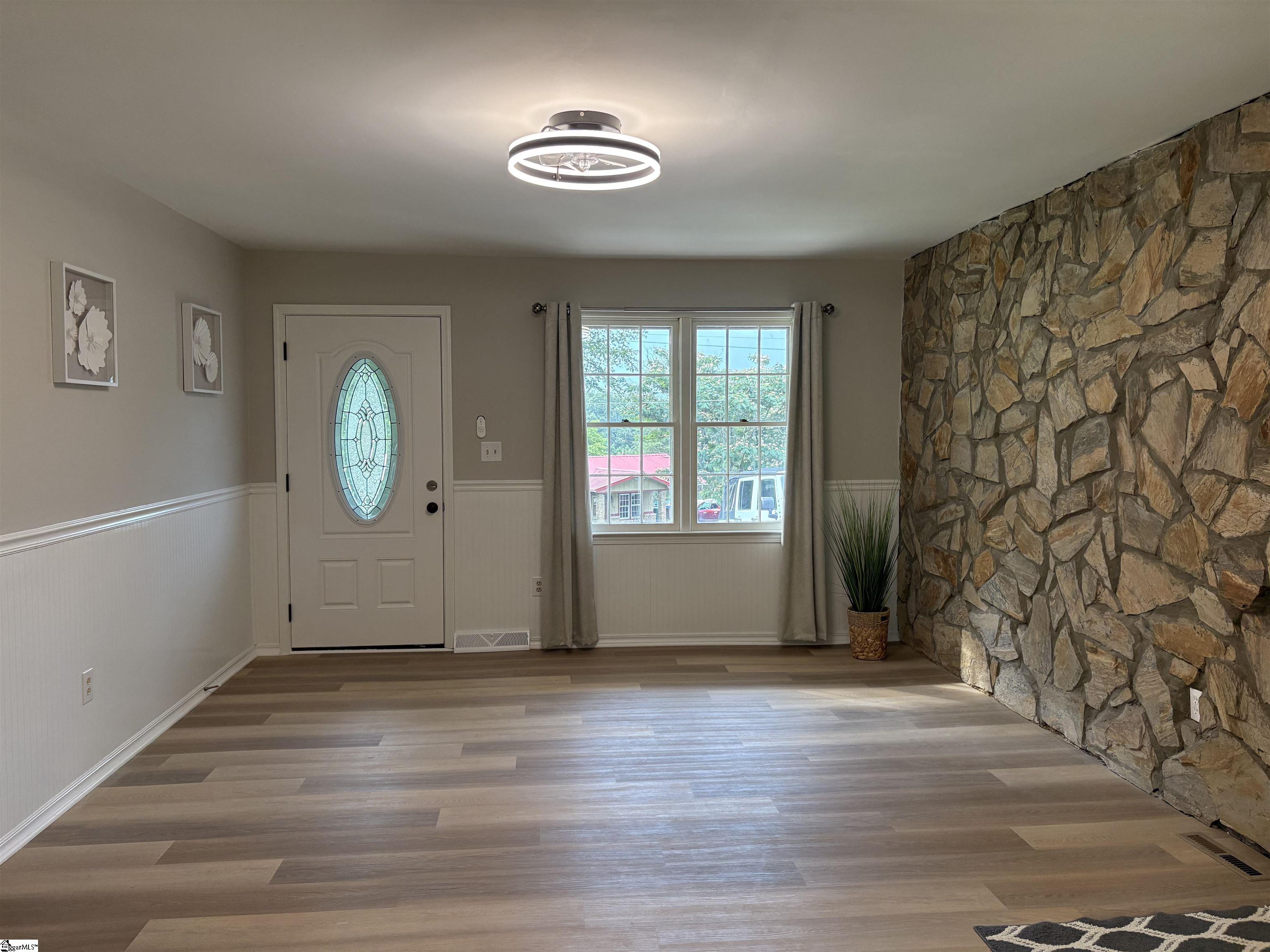 126 Venture Drive Liberty, SC 29657