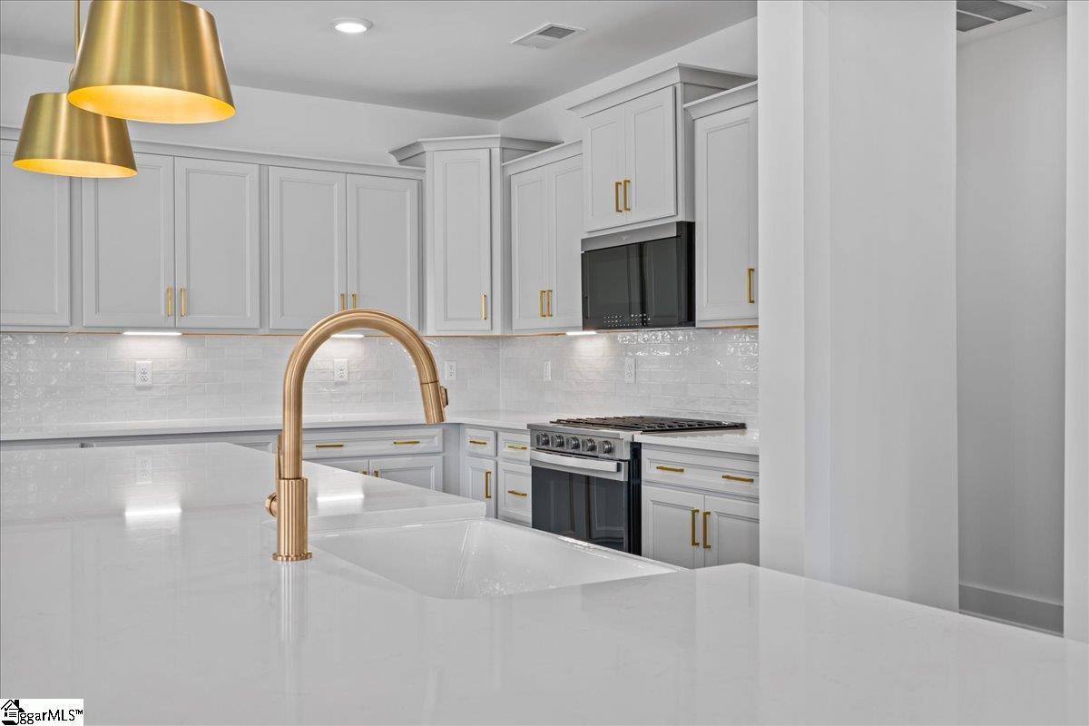 121 Wells Crossing Lane Seneca, SC 29678