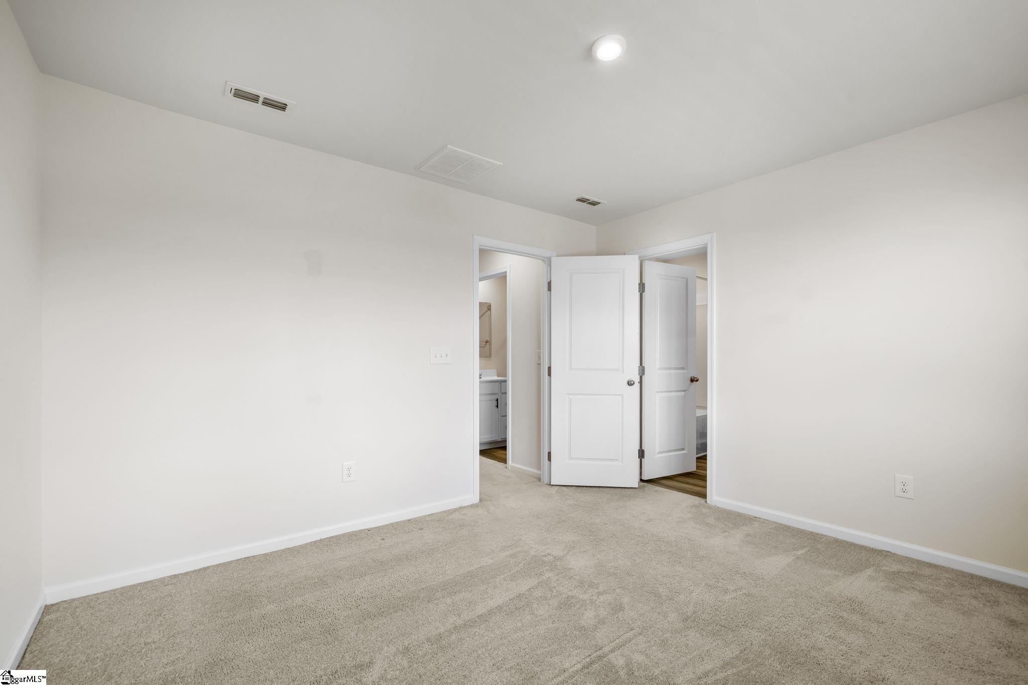 200 Bearmont Trail Greenville, SC 29617