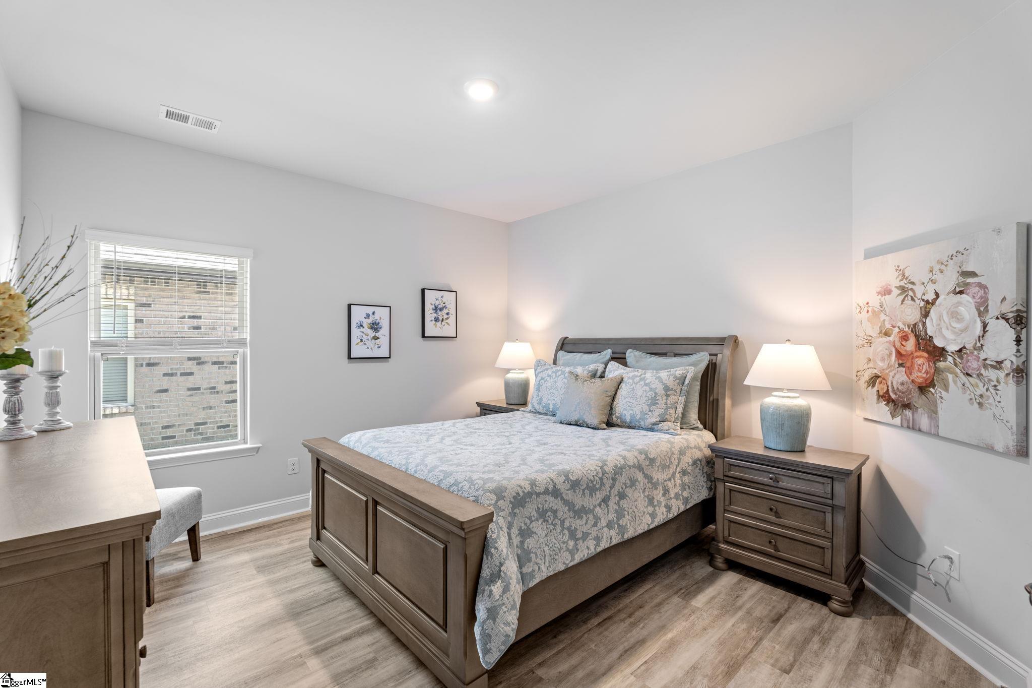 2 Woodcross Drive Simpsonville, SC 29681