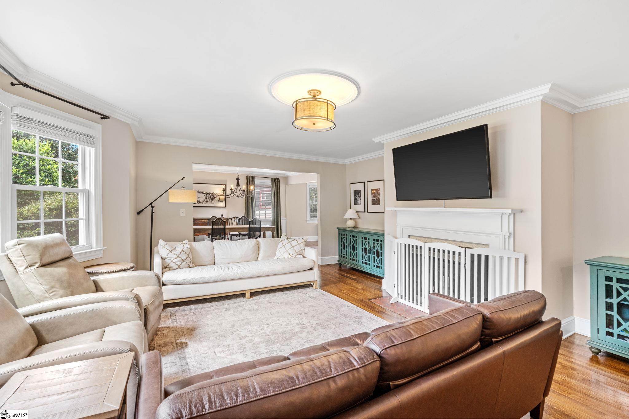 2101 EAST East North Street Greenville, SC 29607