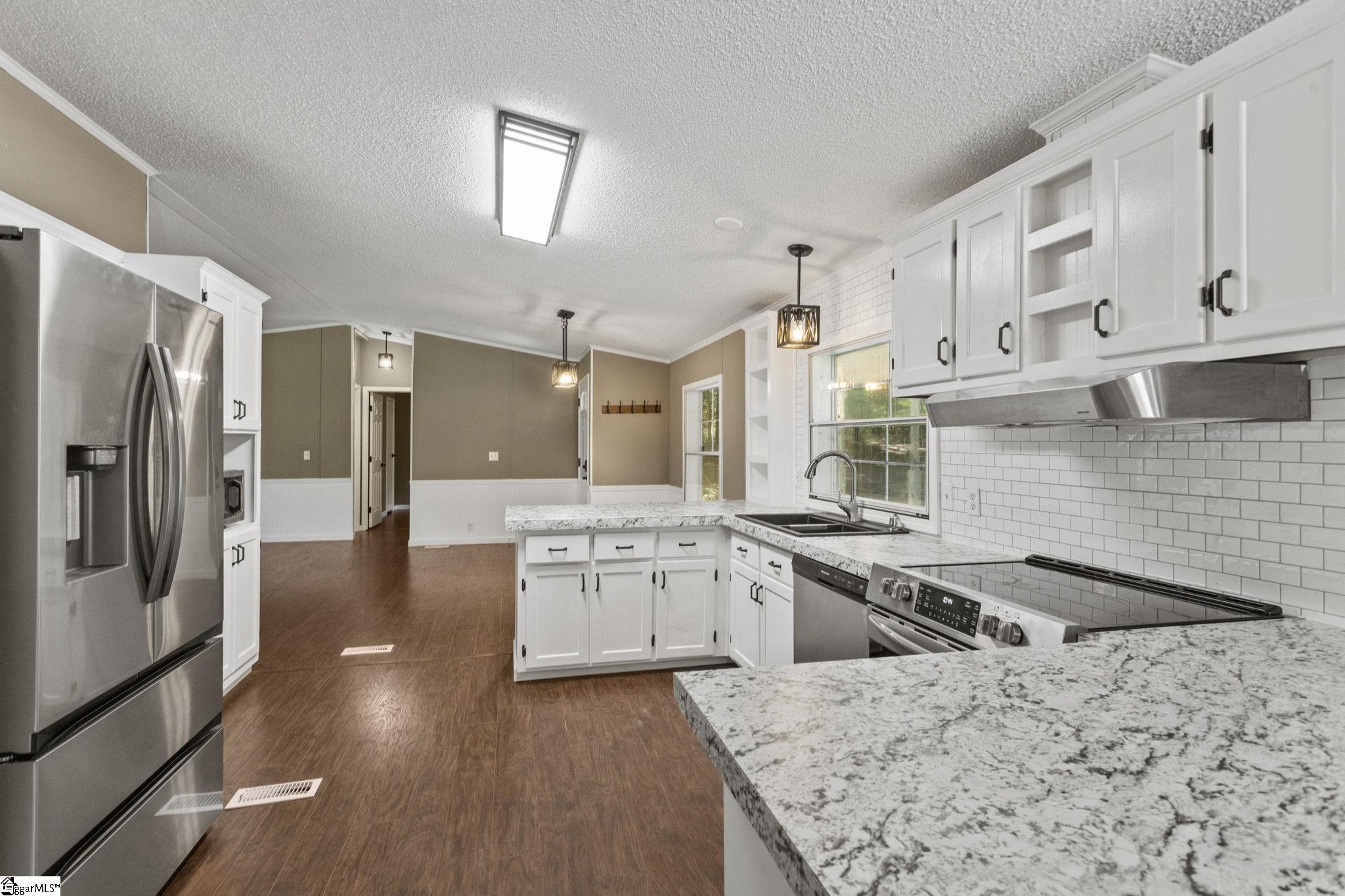 196 New Harrison Bridge Road Simpsonville, SC 29680