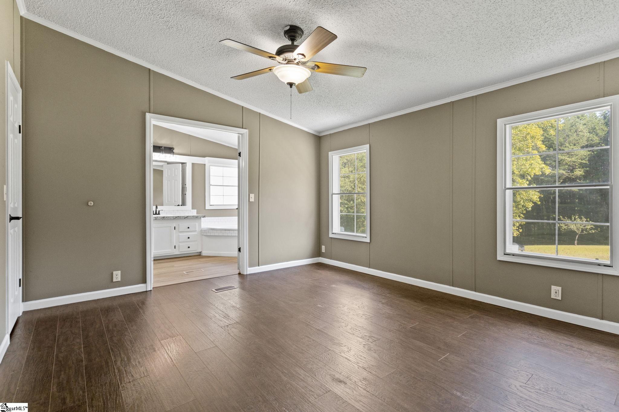 196 New Harrison Bridge Road Simpsonville, SC 29680