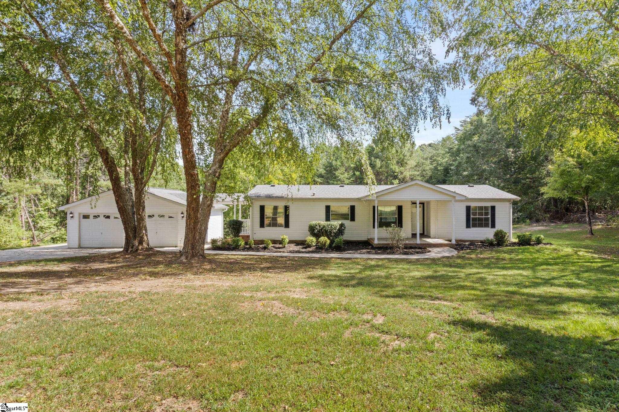 196 New Harrison Bridge Road Simpsonville, SC 29680