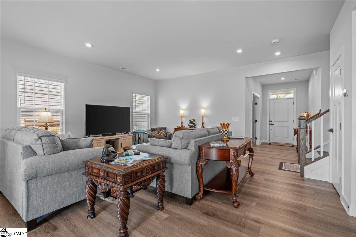 6059 Ives Avenue Spartanburg, SC 29307