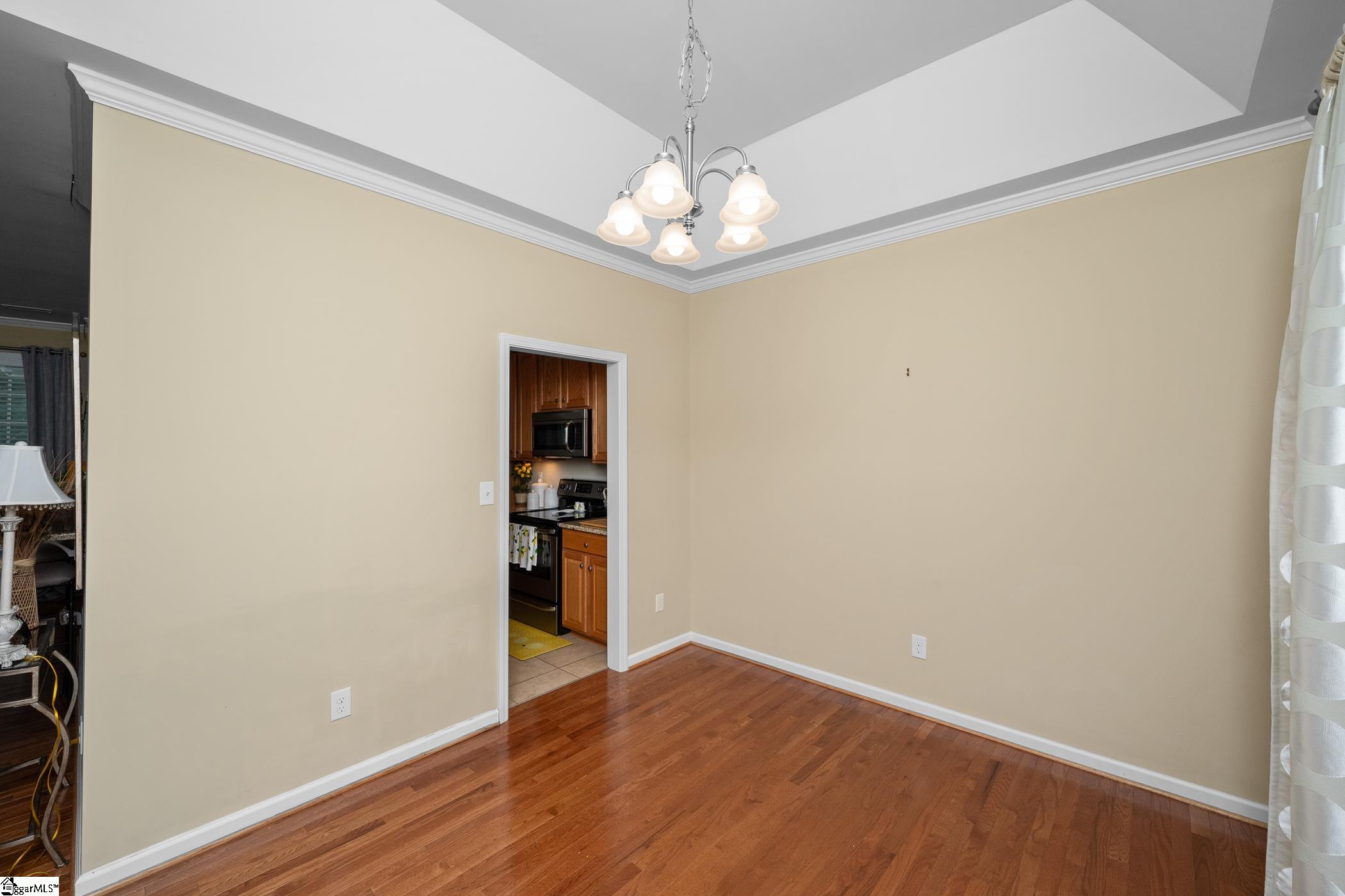242 Hillcrest Commons Way Spartanburg, SC 29307