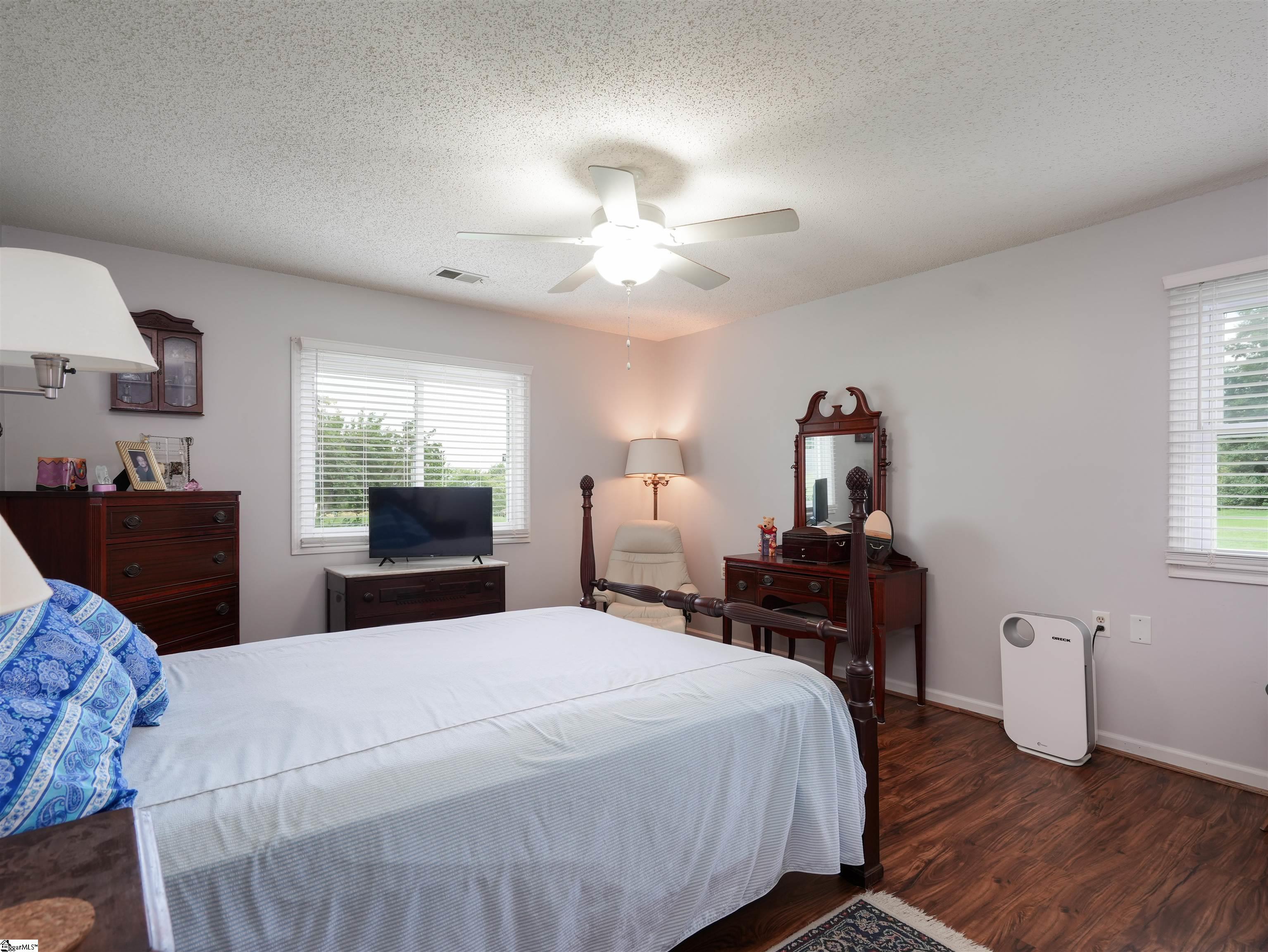 100 N Woodgreen Way Greenville, SC 29615