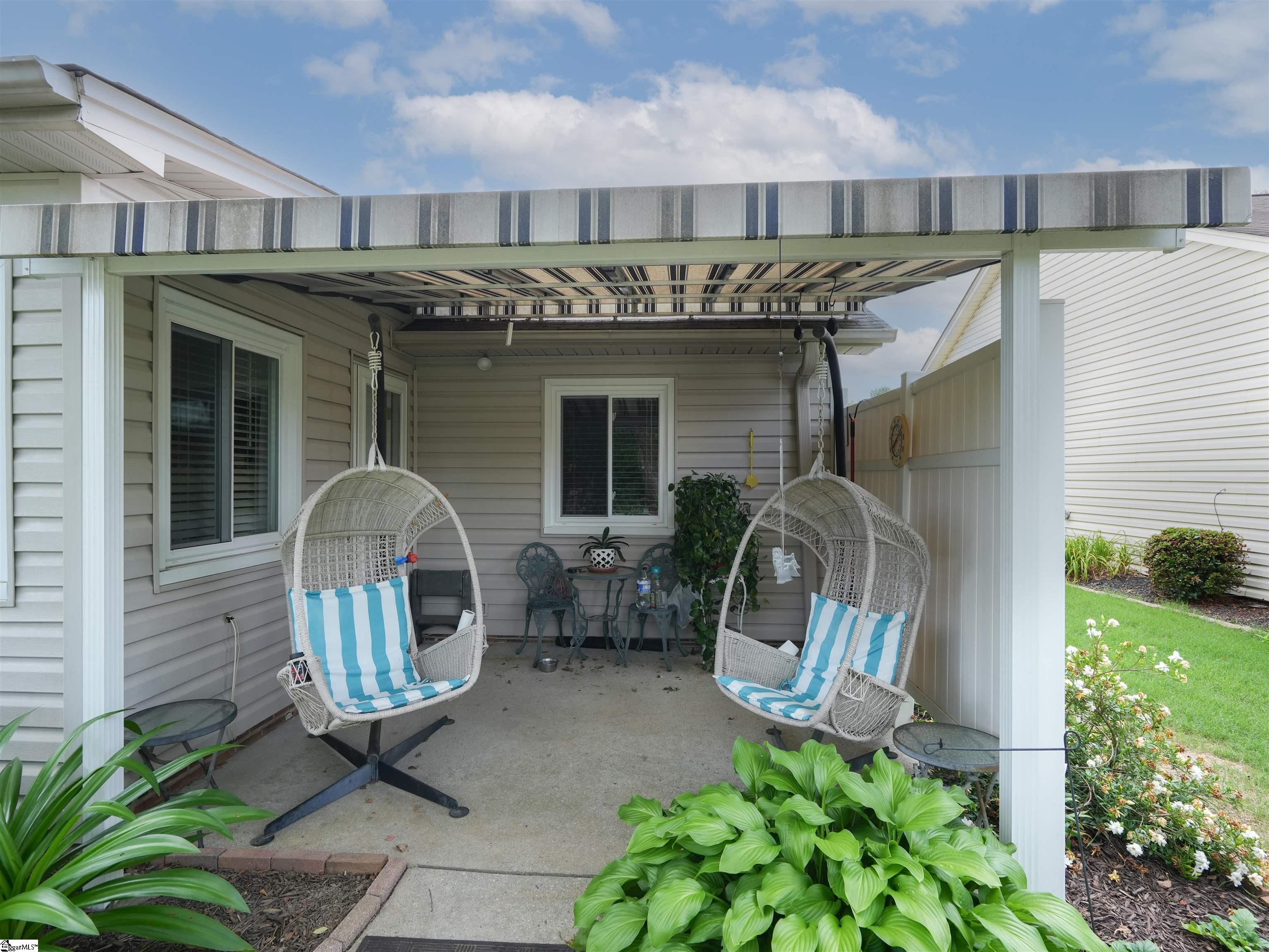 100 N Woodgreen Way Greenville, SC 29615