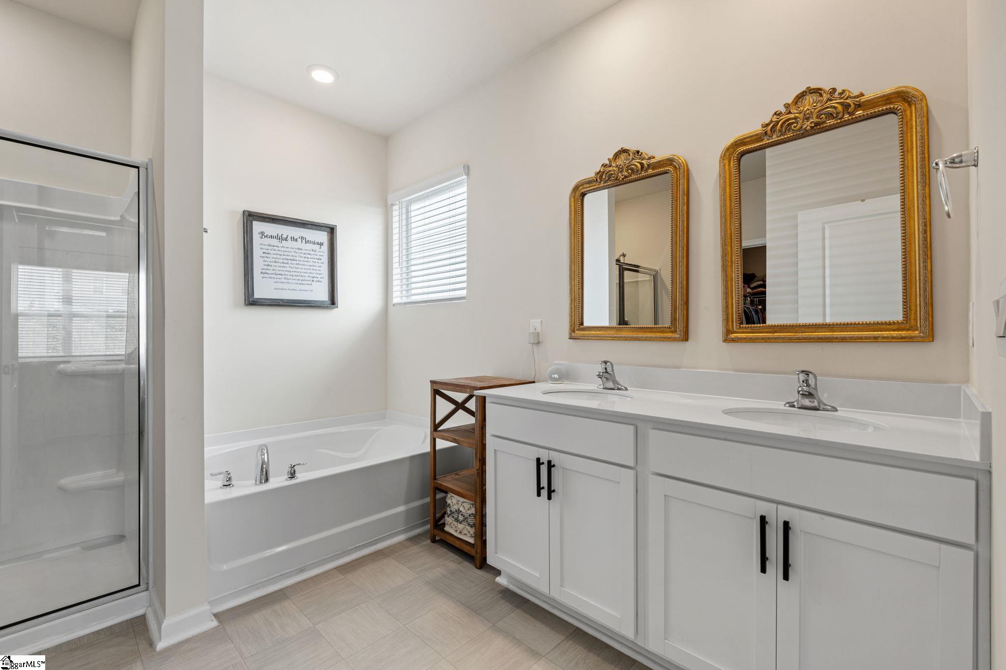 745 Rockhurst Way Woodruff, SC 29388