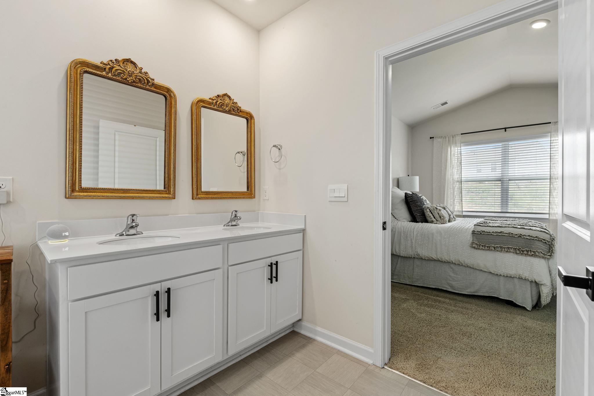745 Rockhurst Way Woodruff, SC 29388