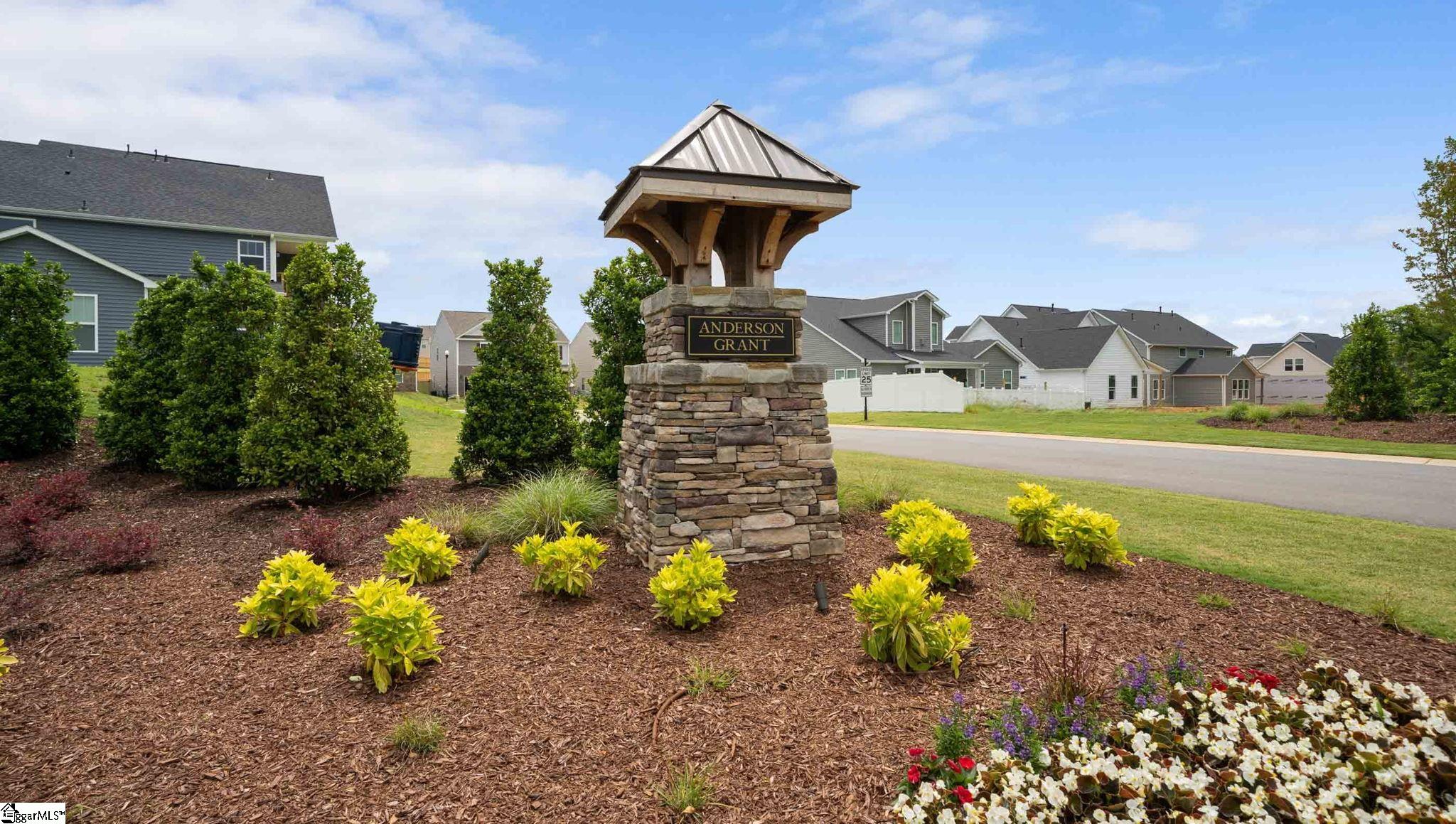 745 Rockhurst Way Woodruff, SC 29388