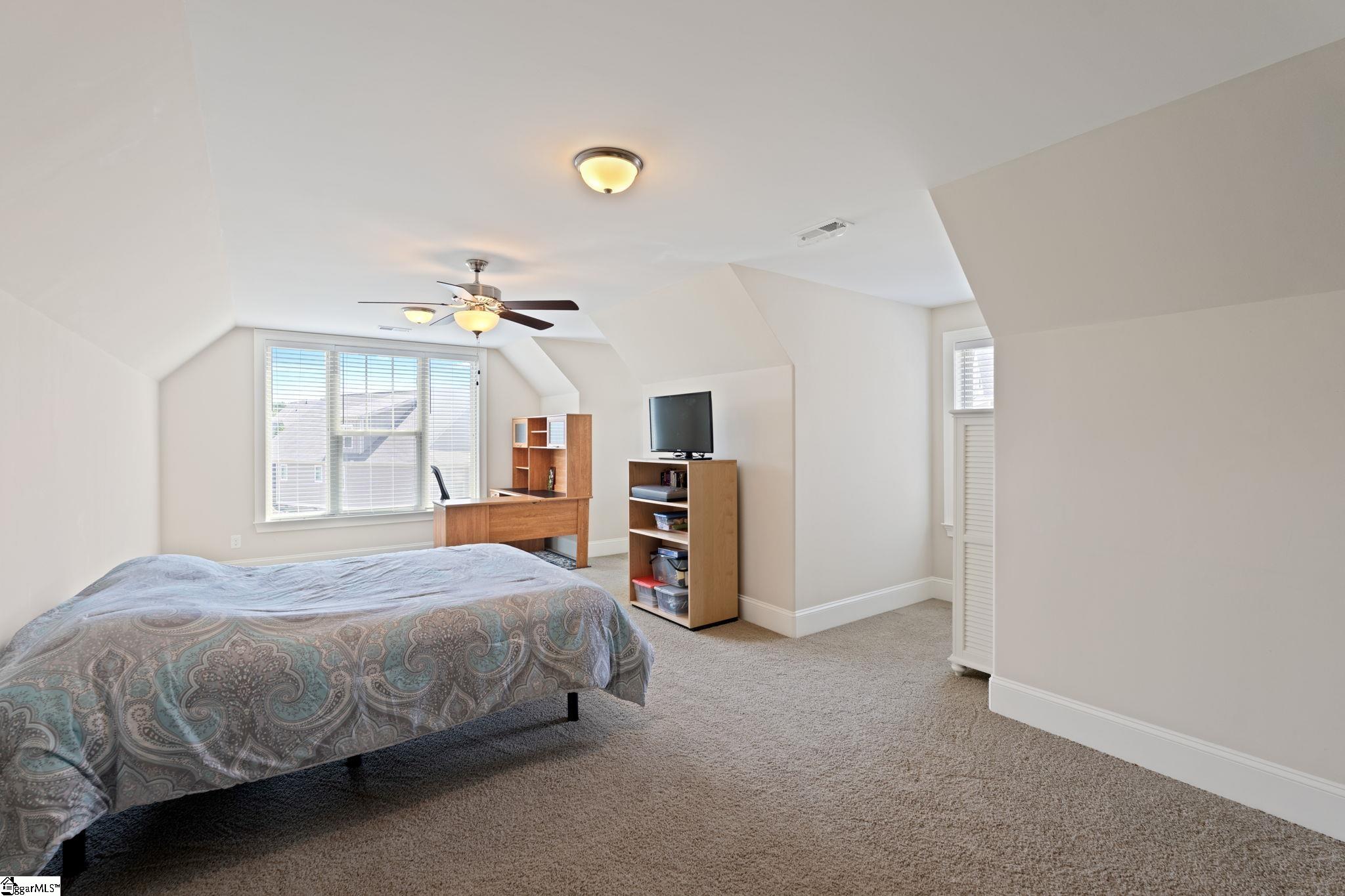 606 W Winding Slope Drive Piedmont, SC 29673
