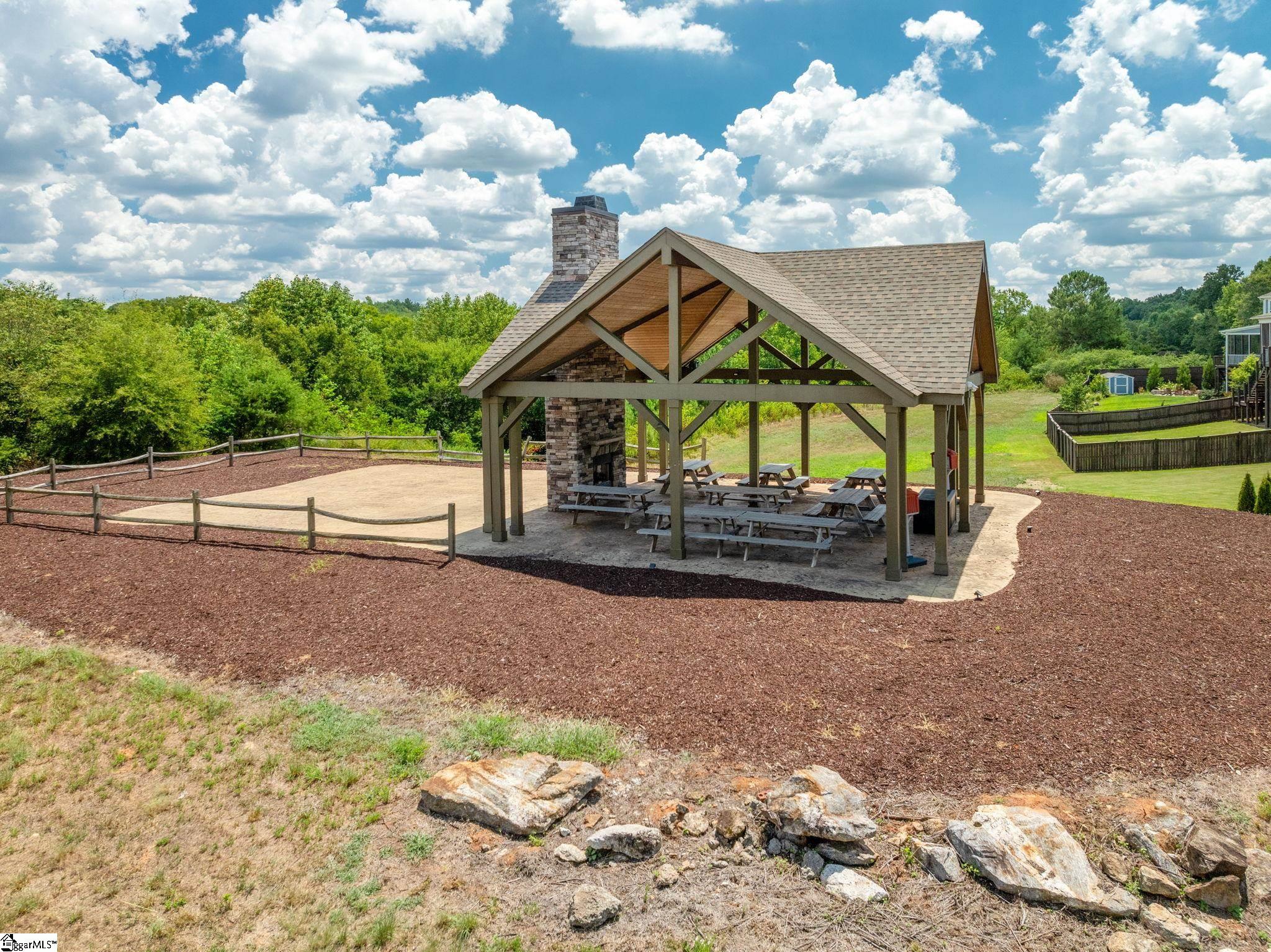 606 W Winding Slope Drive Piedmont, SC 29673