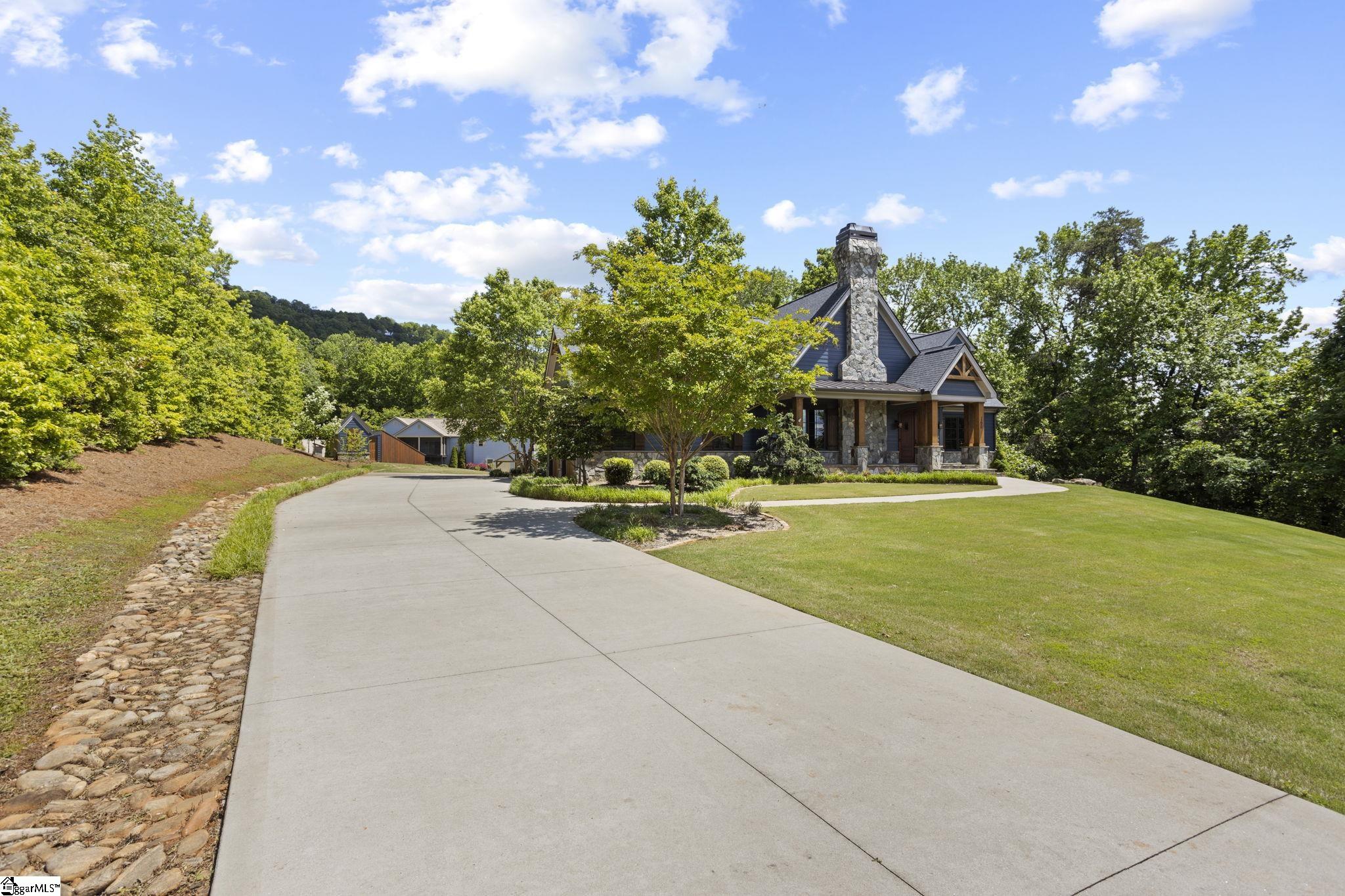 160 Mountain Brook Trail Greenville, SC 29609