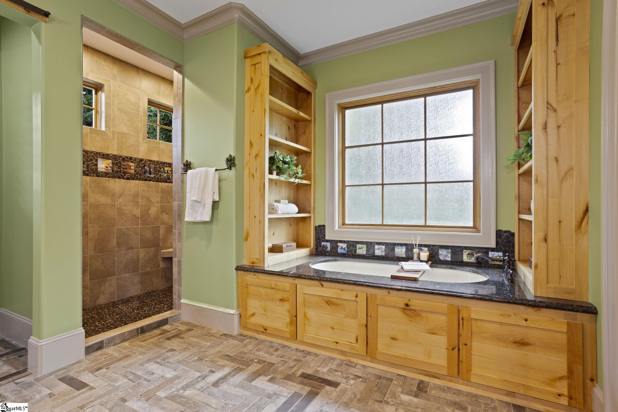 160 Mountain Brook Trail Greenville, SC 29609