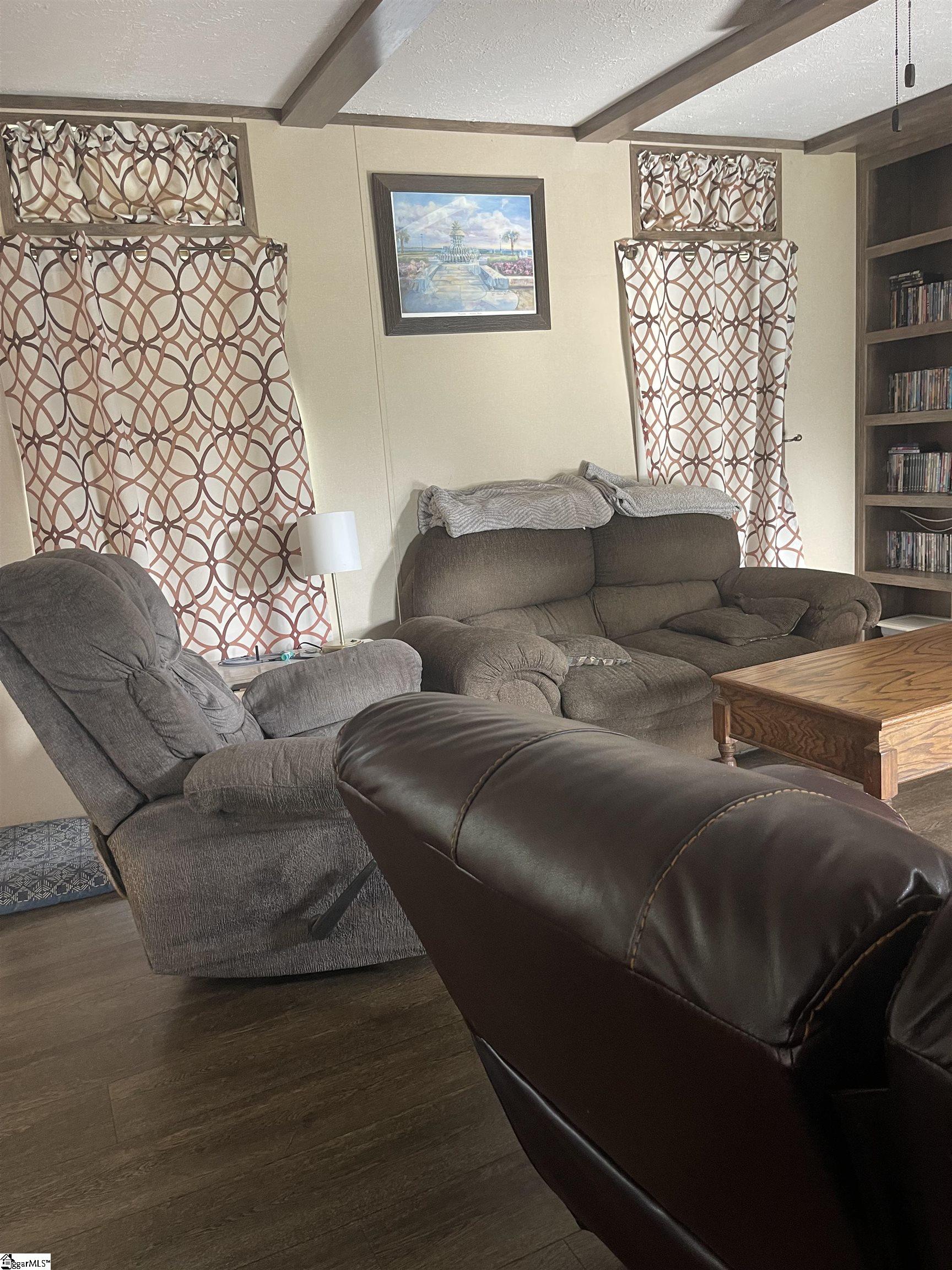 571 Ray Blackley Road Inman, SC 29349