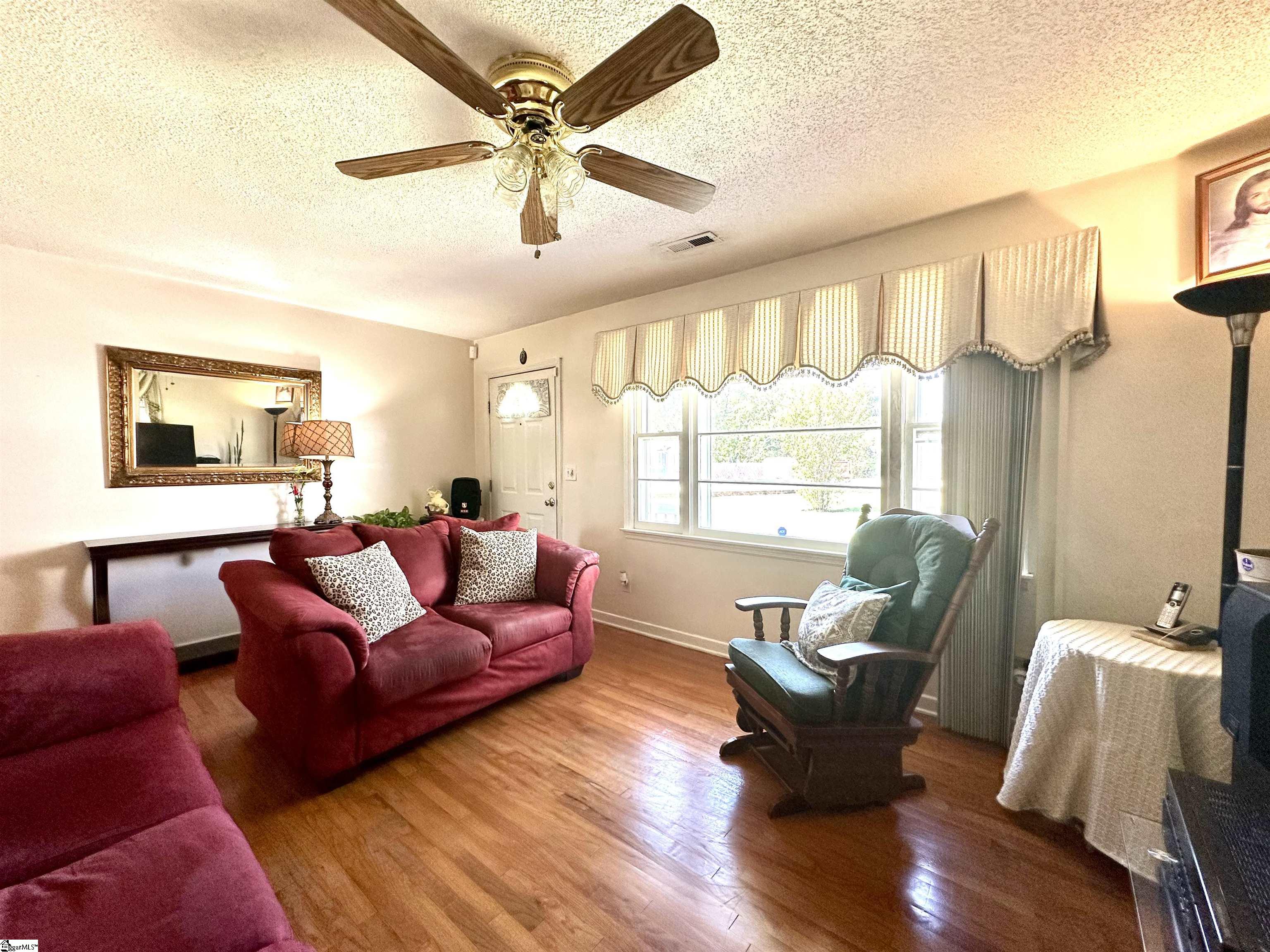 9 Michael Drive Greenville, SC 29611