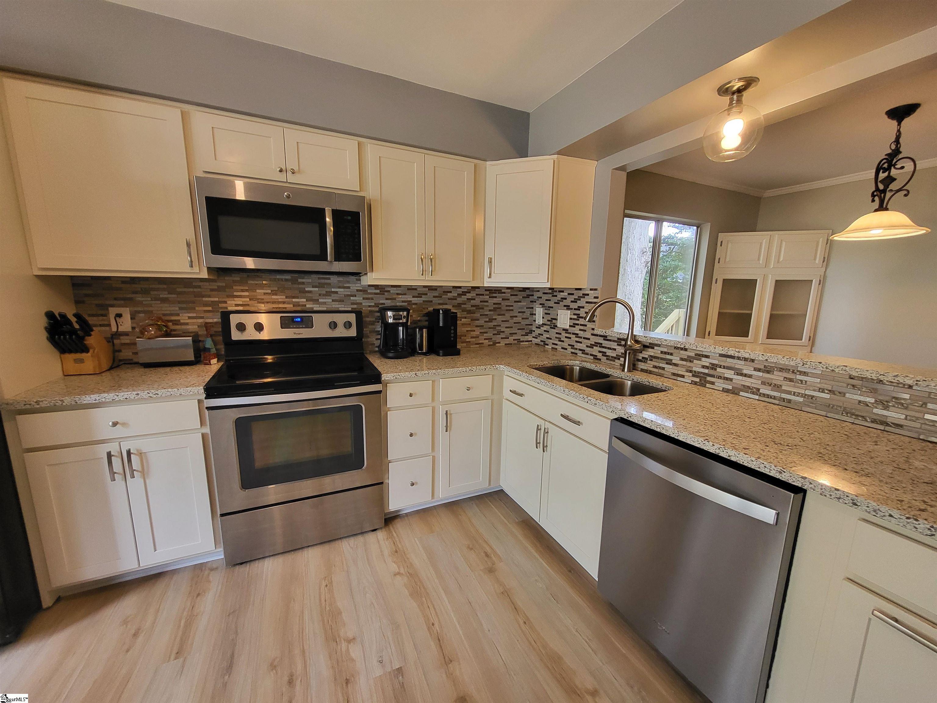 210 Three Forks Place Greenville, SC 29609