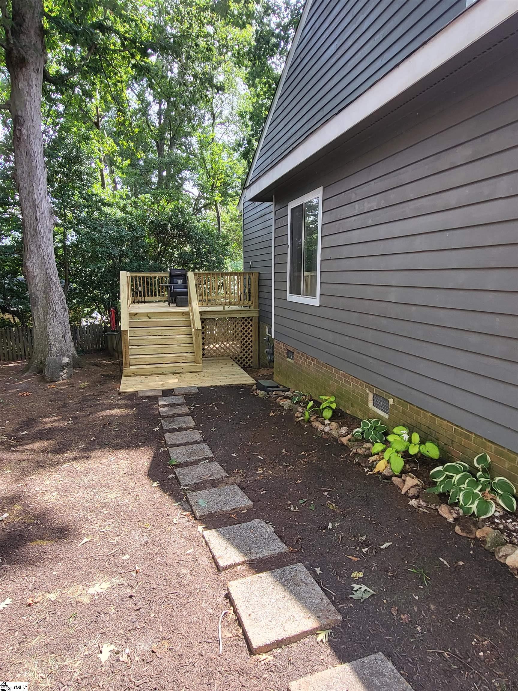 210 Three Forks Place Greenville, SC 29609