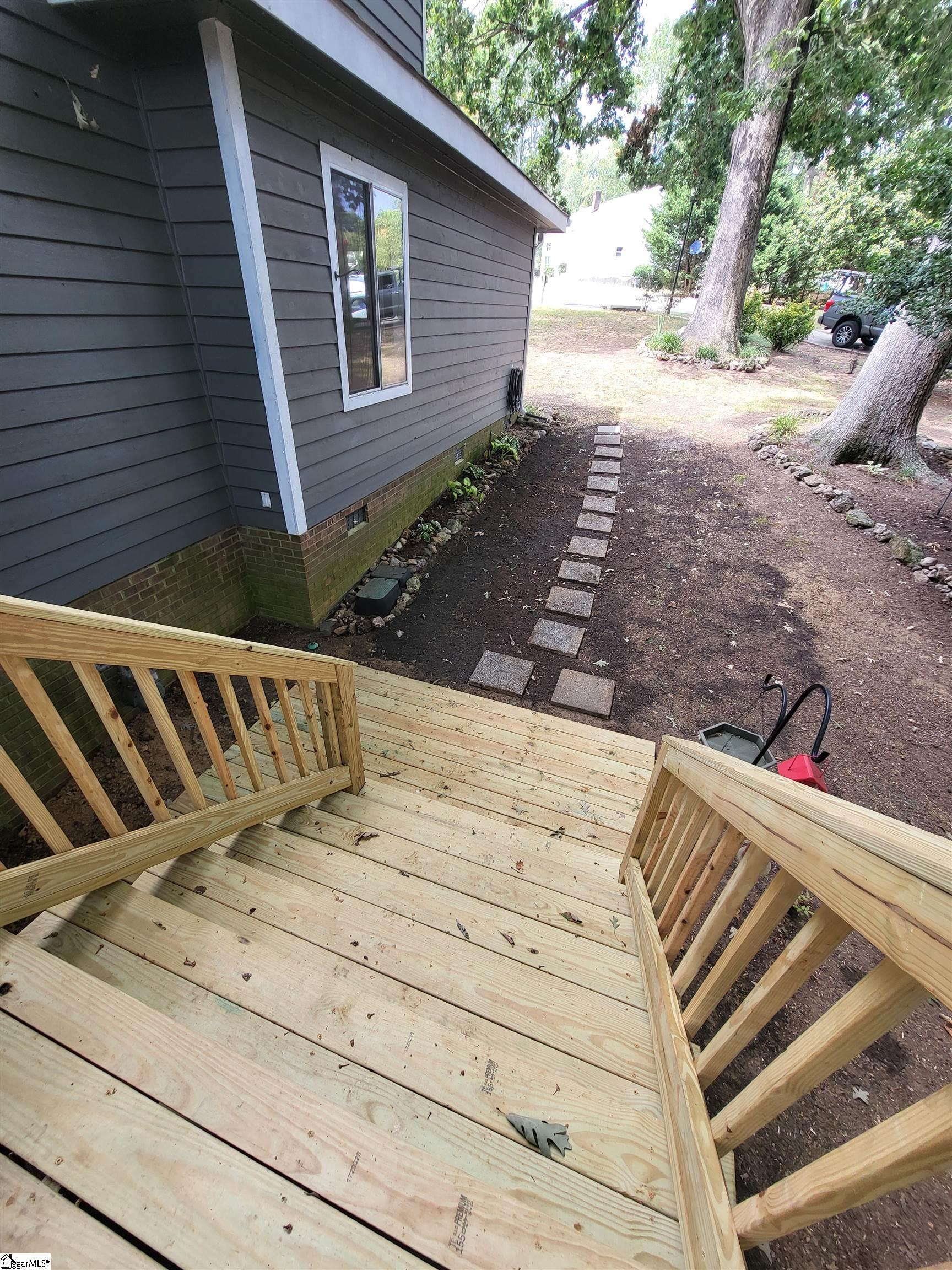 210 Three Forks Place Greenville, SC 29609