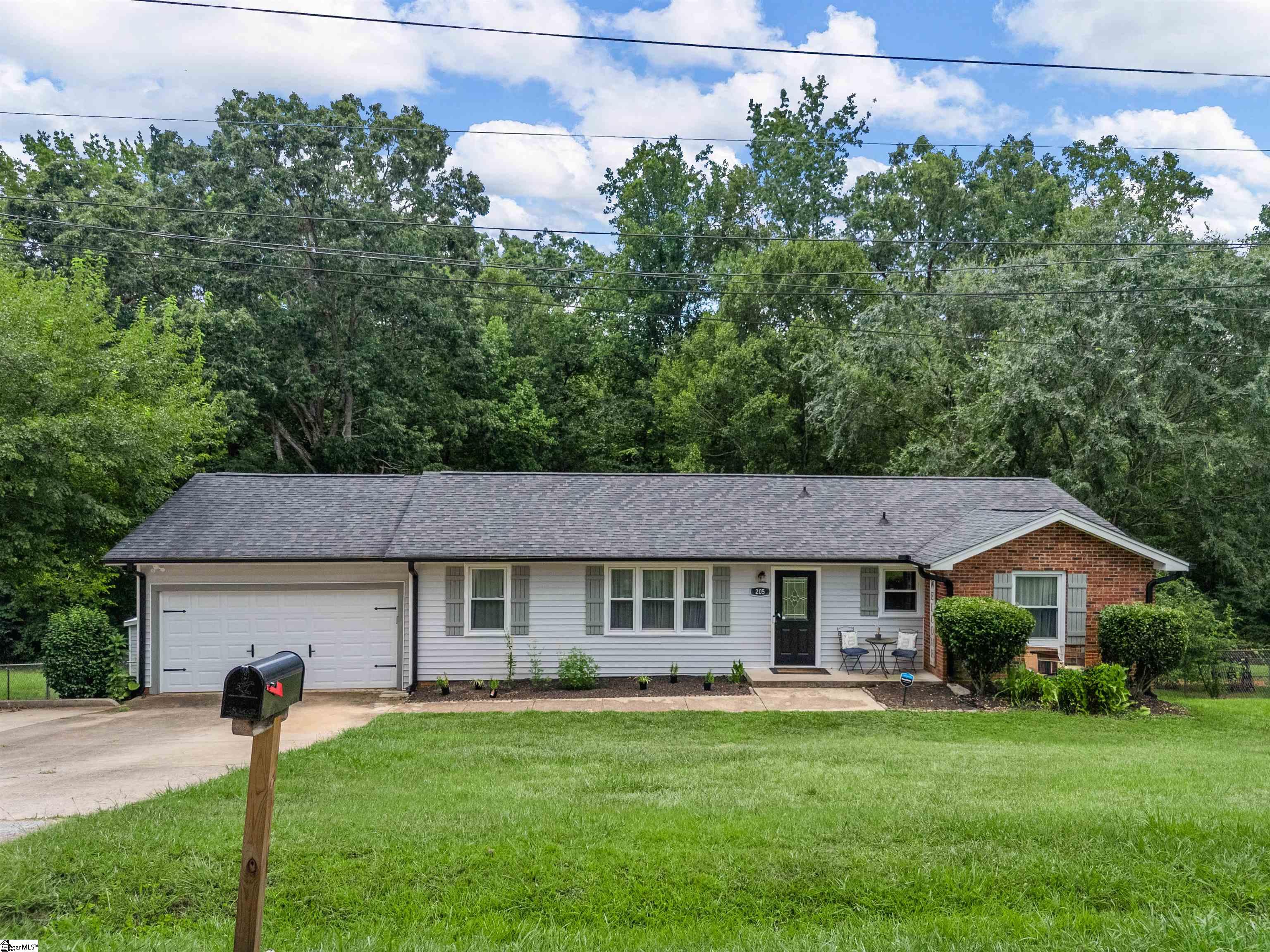 205 Maxie Avenue Greenville, SC 29611