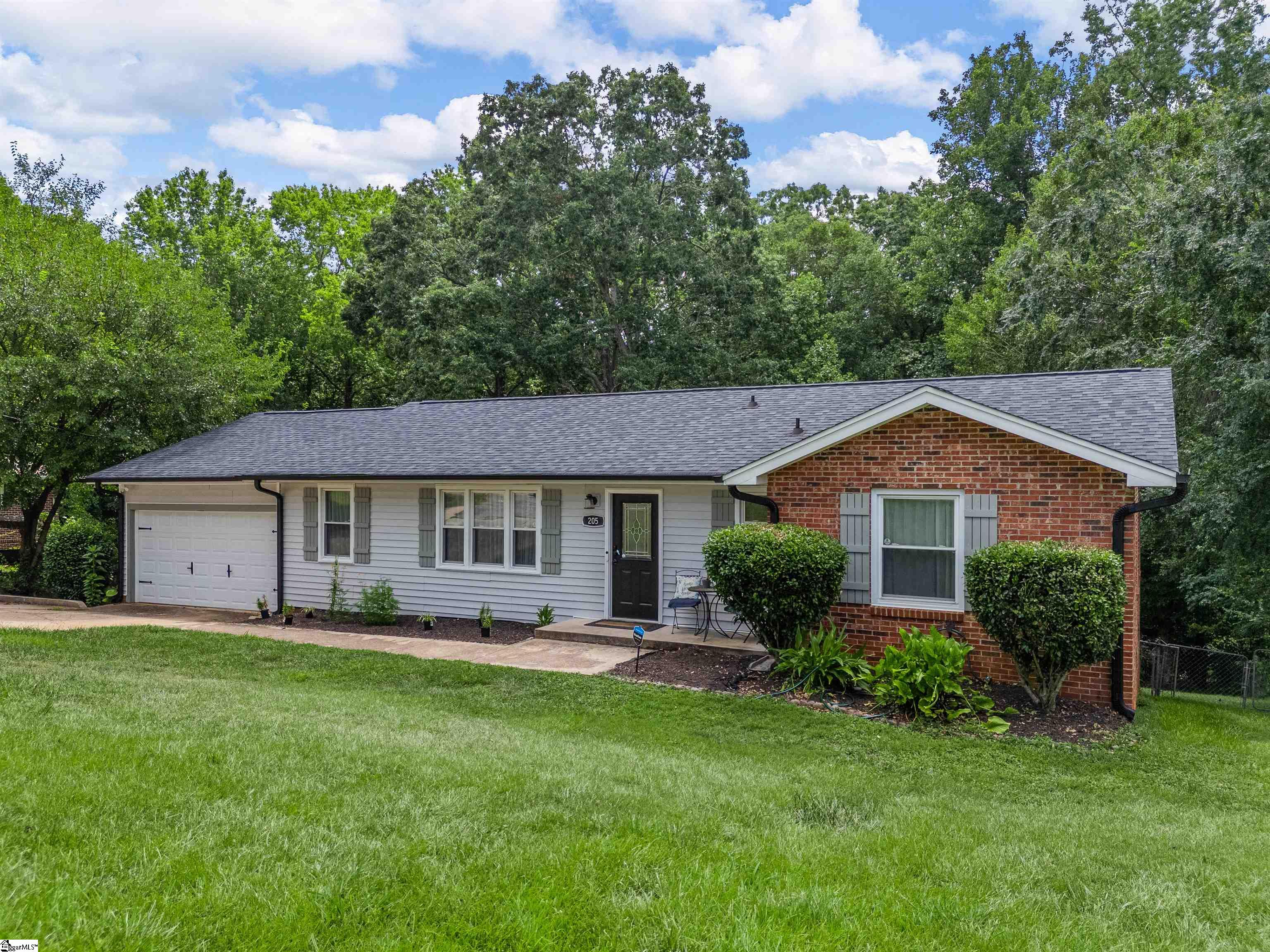 205 Maxie Avenue Greenville, SC 29611