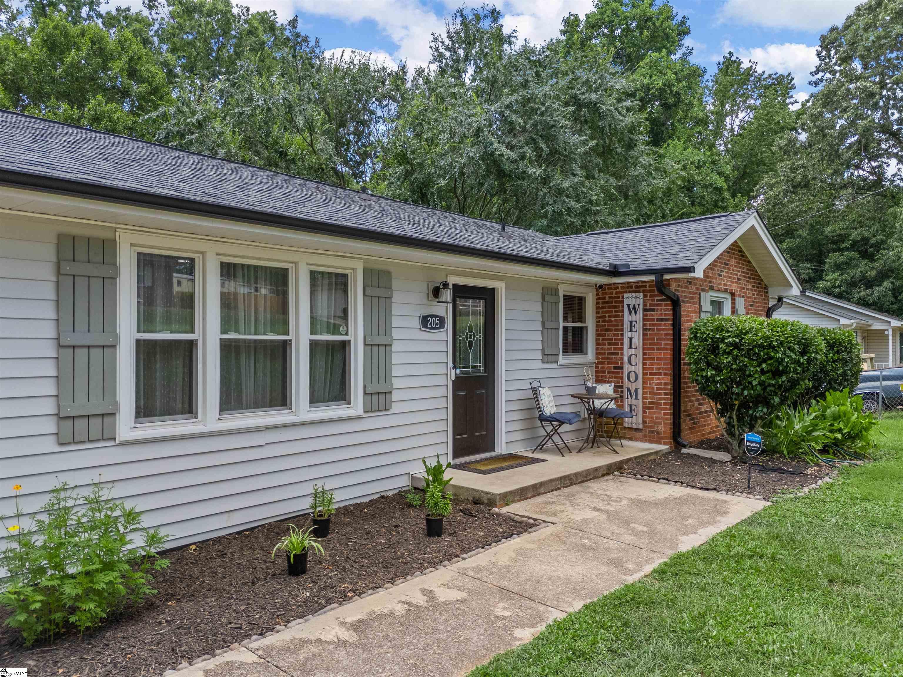 205 Maxie Avenue Greenville, SC 29611