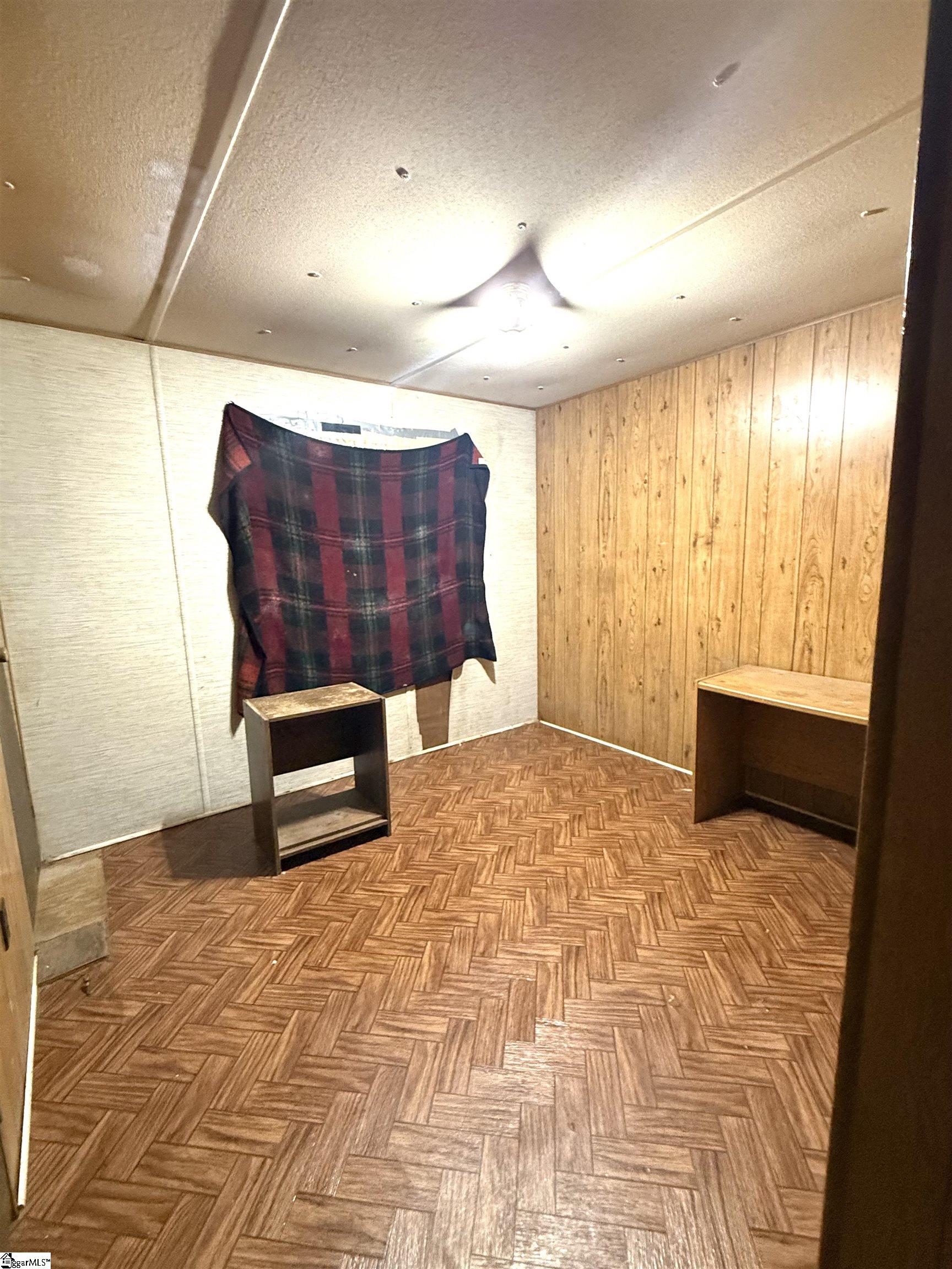 144 Davis Street Central, SC 29630