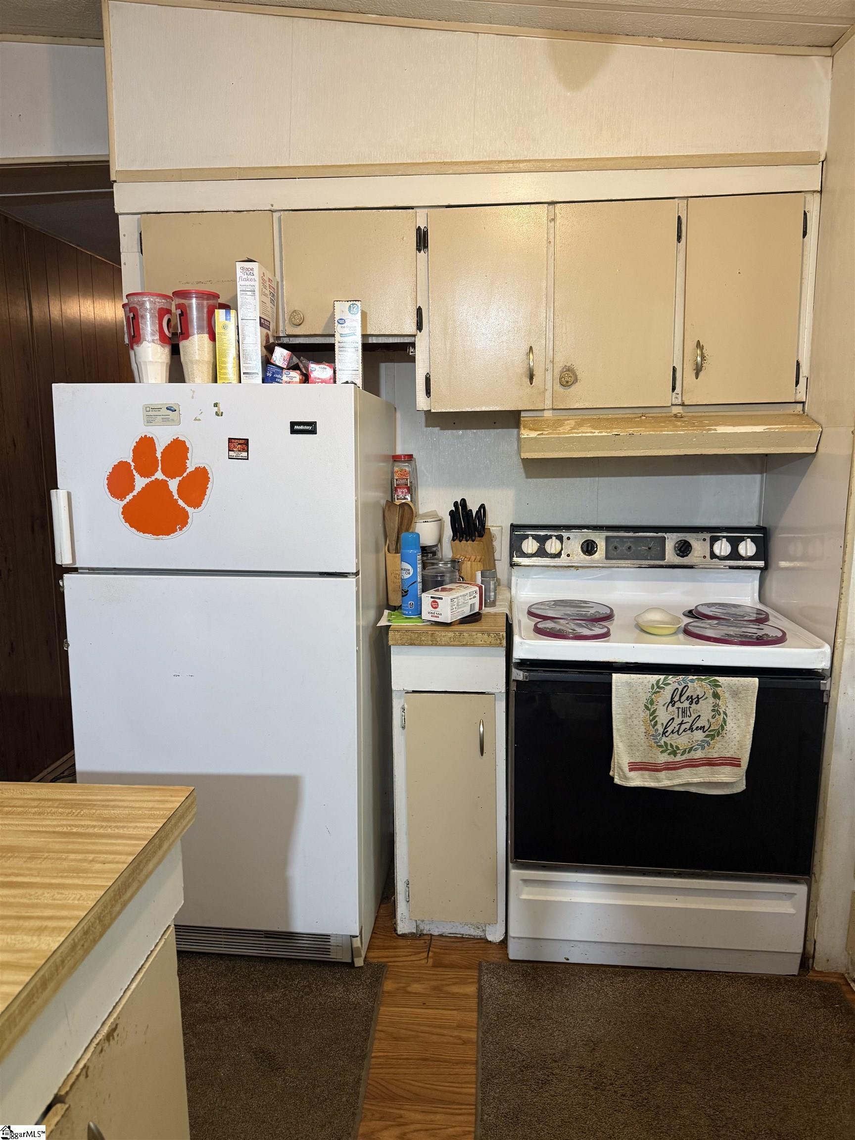144 Davis Street Central, SC 29630