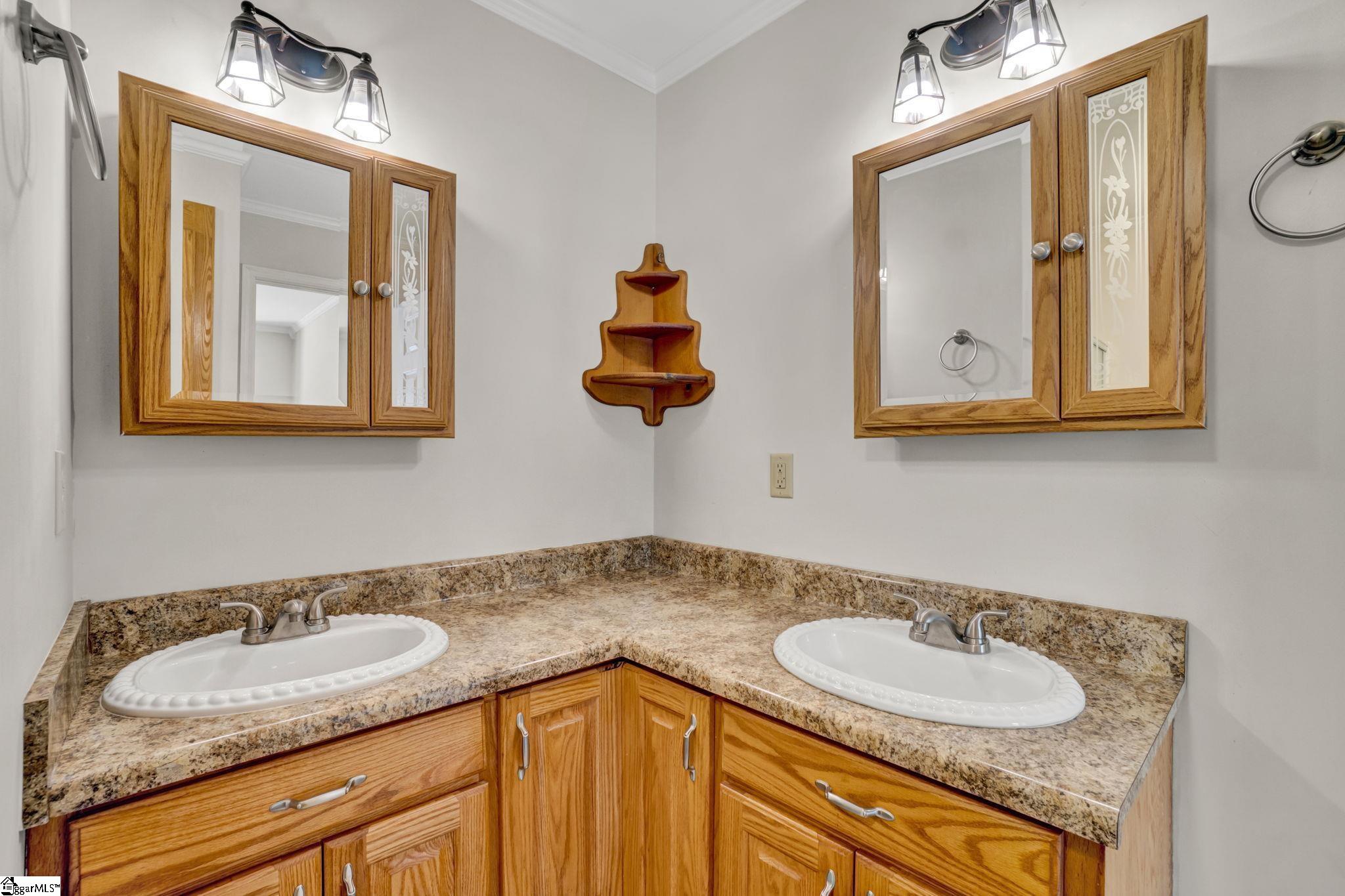 547 Crest Drive Easley, SC 29640