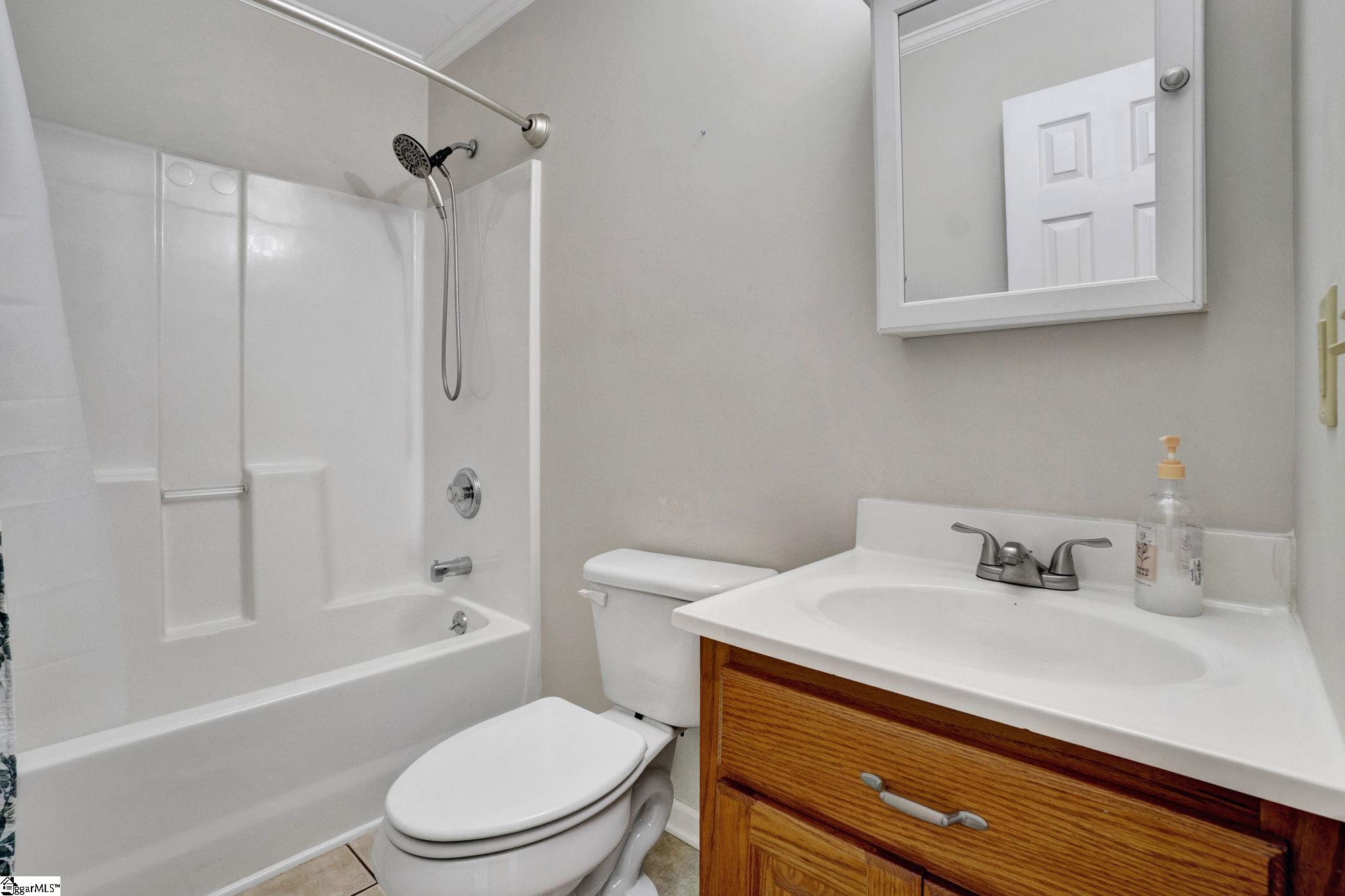 547 Crest Drive Easley, SC 29640