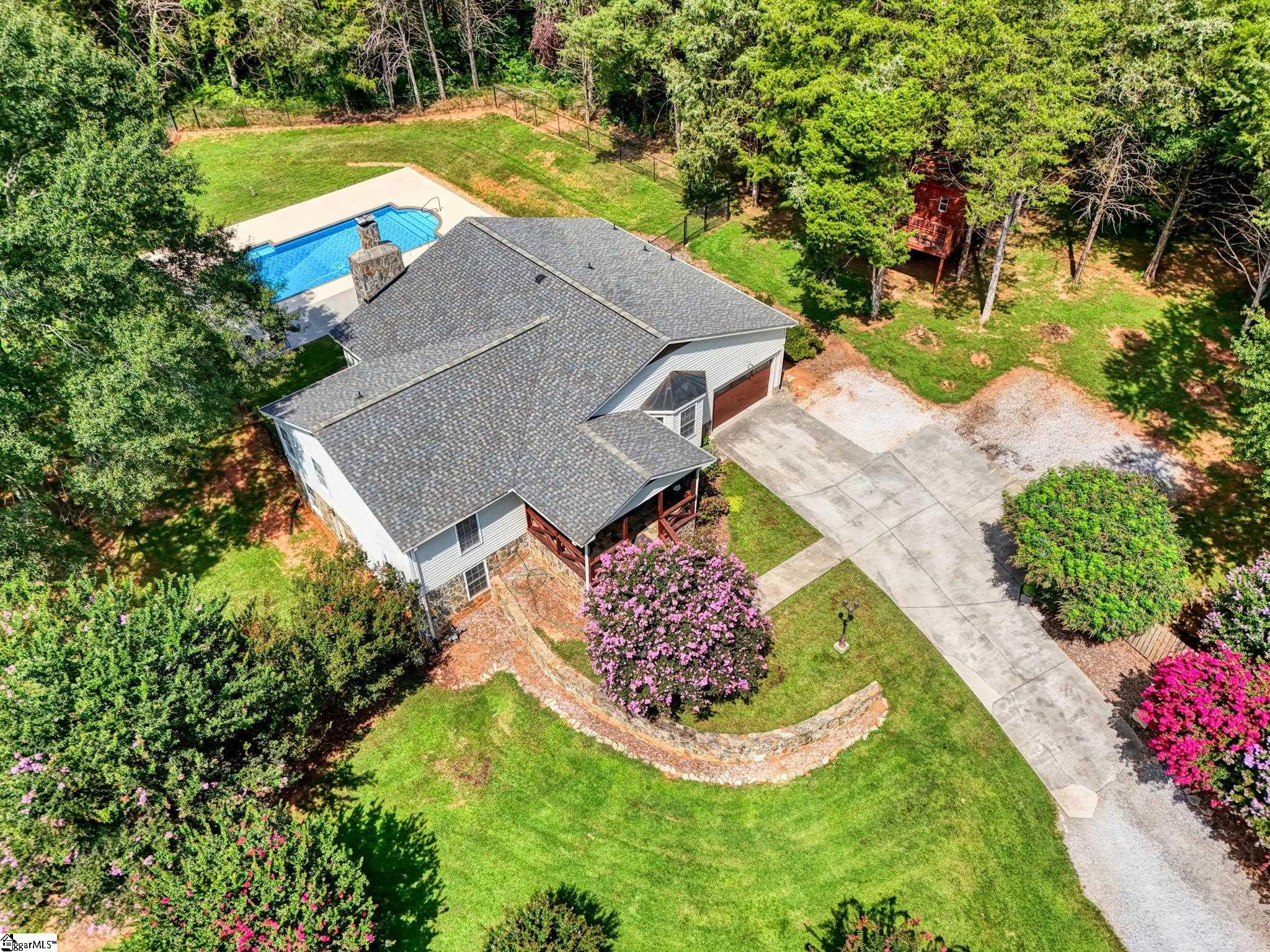 547 Crest Drive Easley, SC 29640