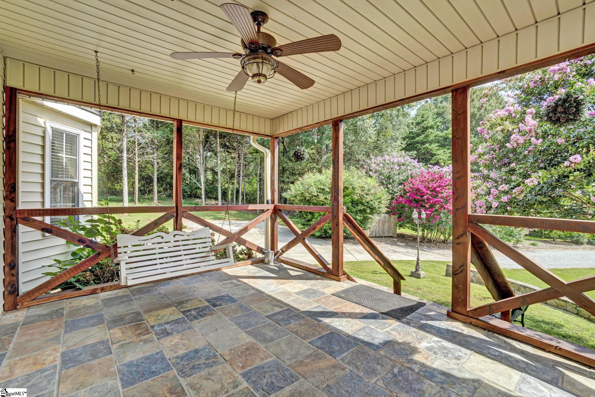 547 Crest Drive Easley, SC 29640