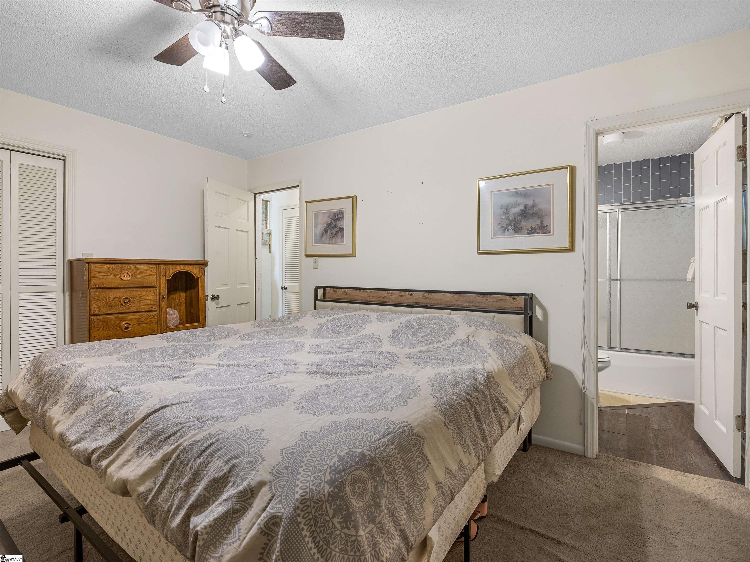 121 E Brookwood Lane Cowpens, SC 29330