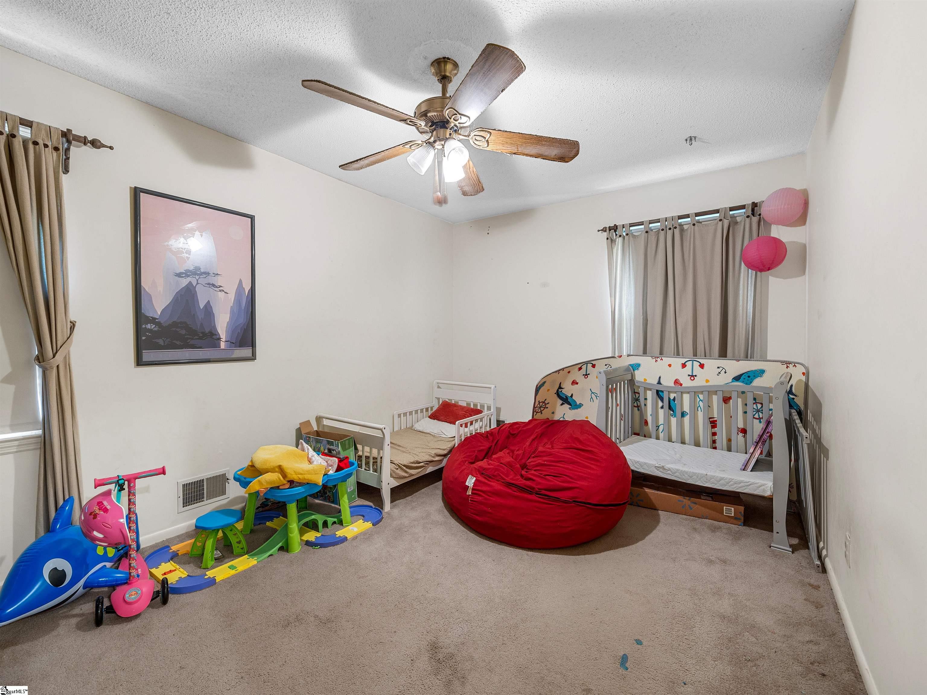 121 E Brookwood Lane Cowpens, SC 29330