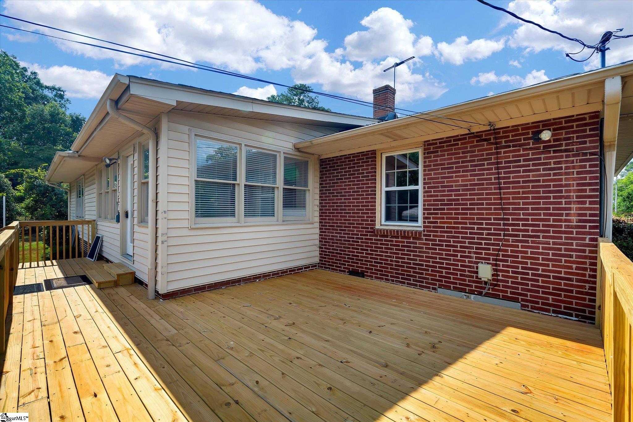1 Hardy Street Williamston, SC 29697