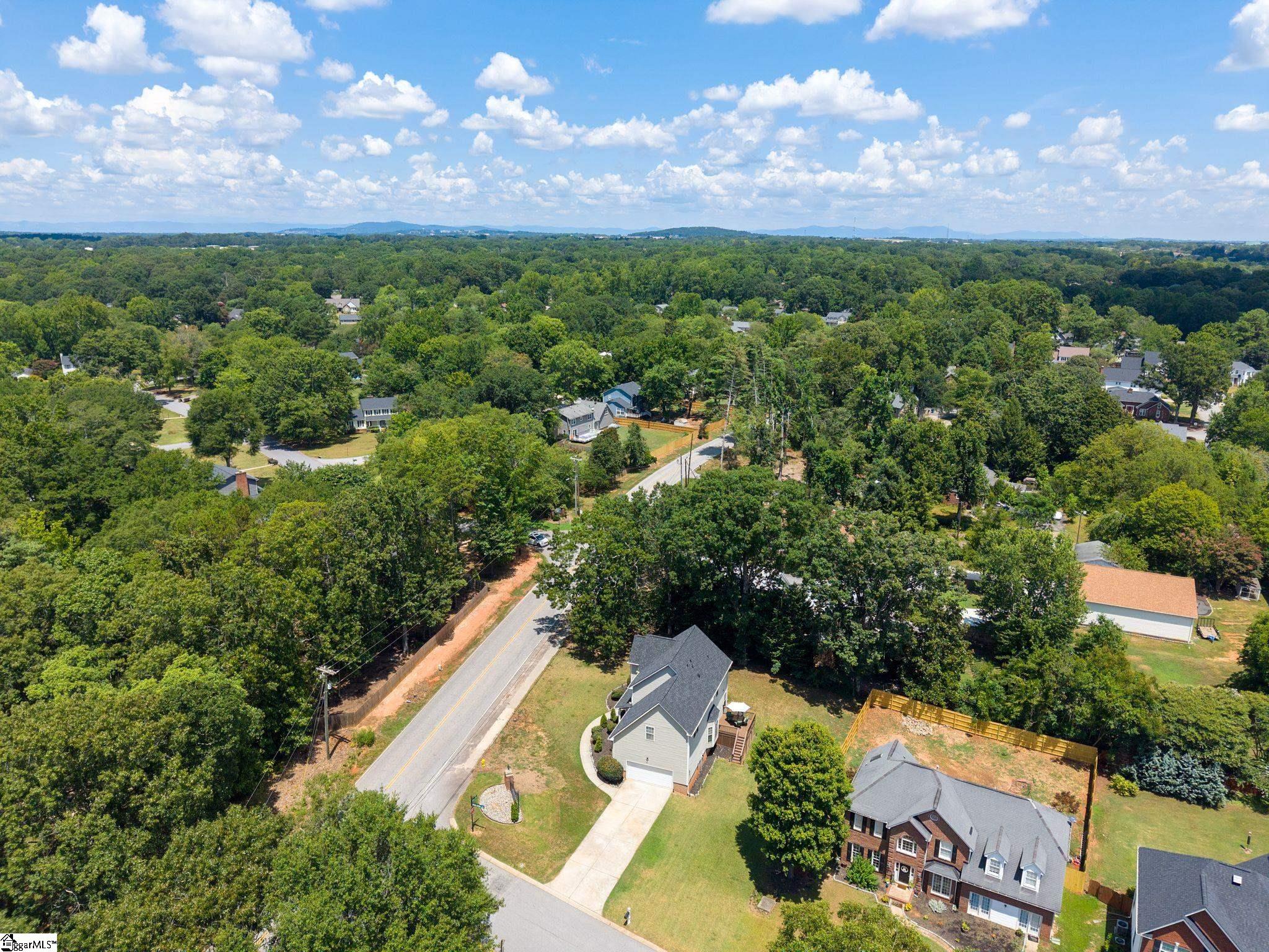 1 Plum Creek Lane Greenville, SC 29607