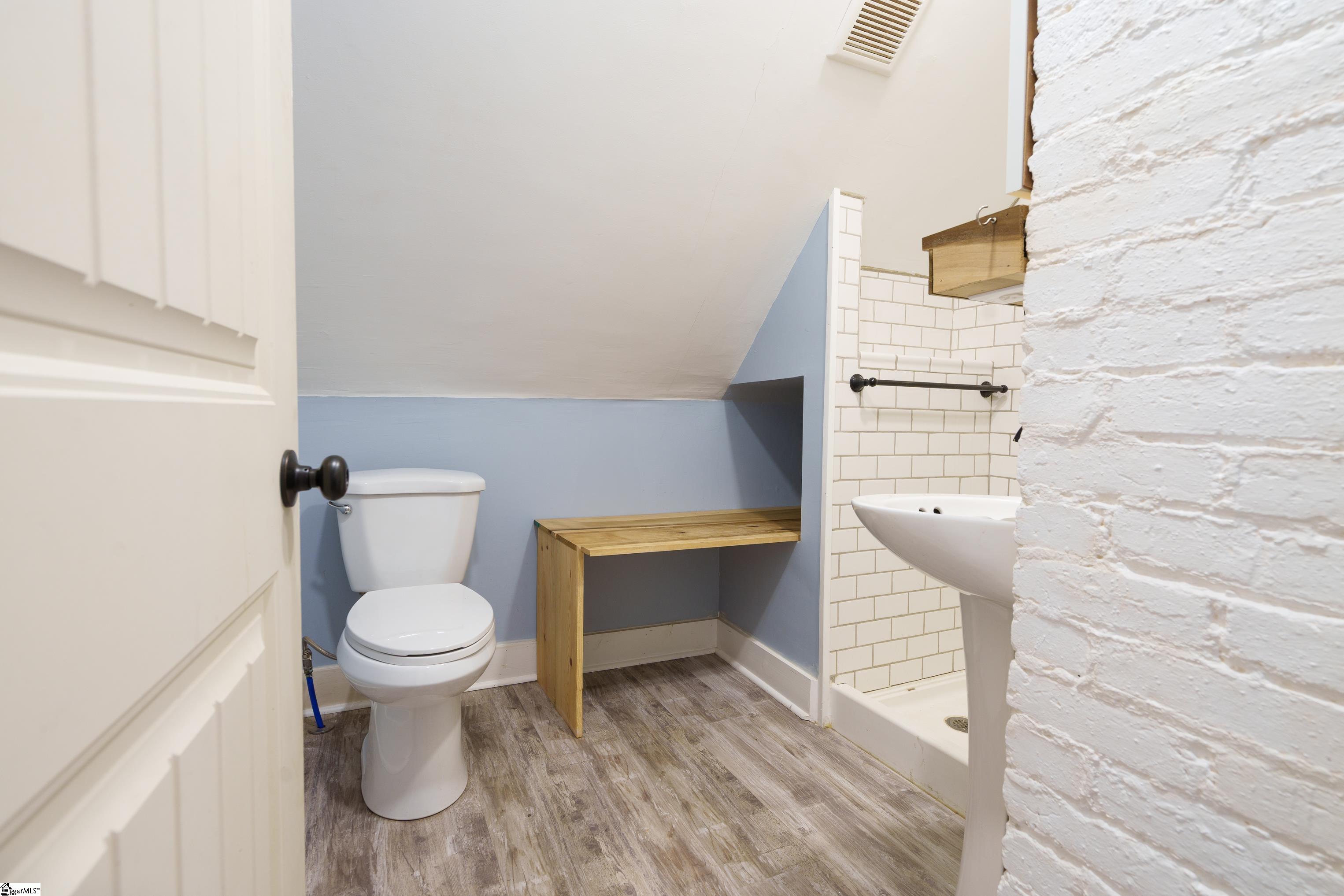 108 Third Street Fountain Inn, SC 29644